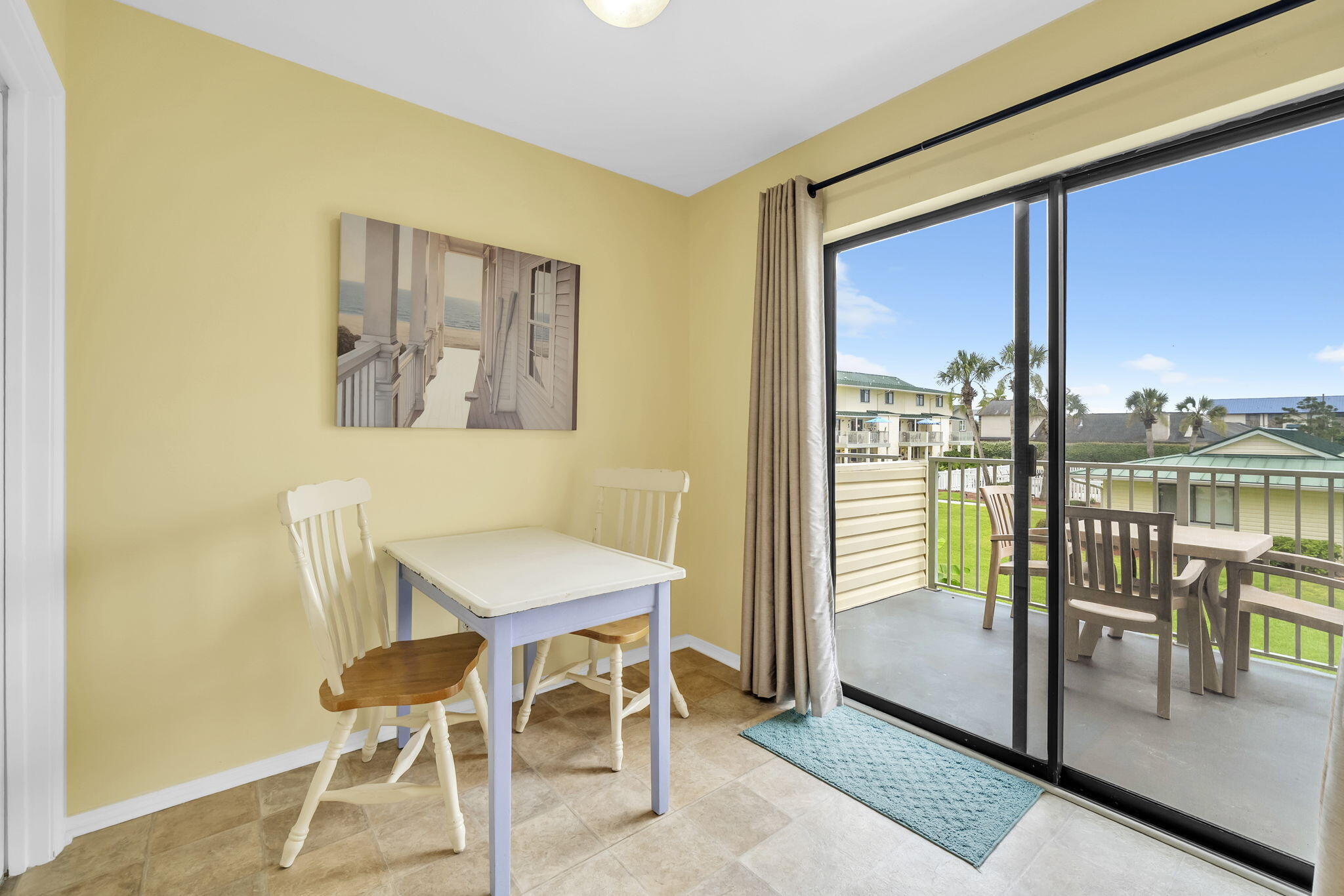 SANDPRINTS CONDO - Residential