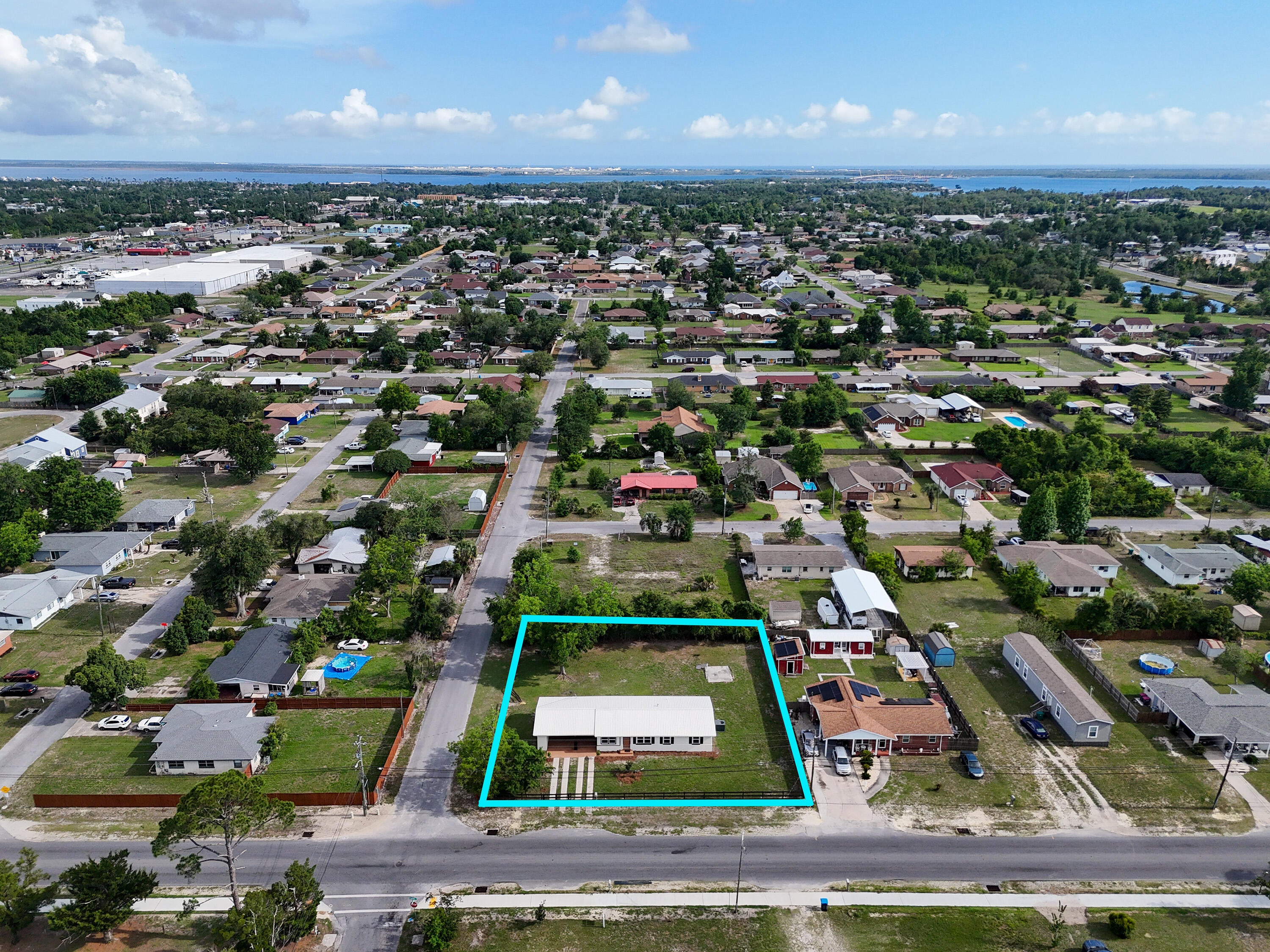 NO RECORDED SUBDIVISION - Residential