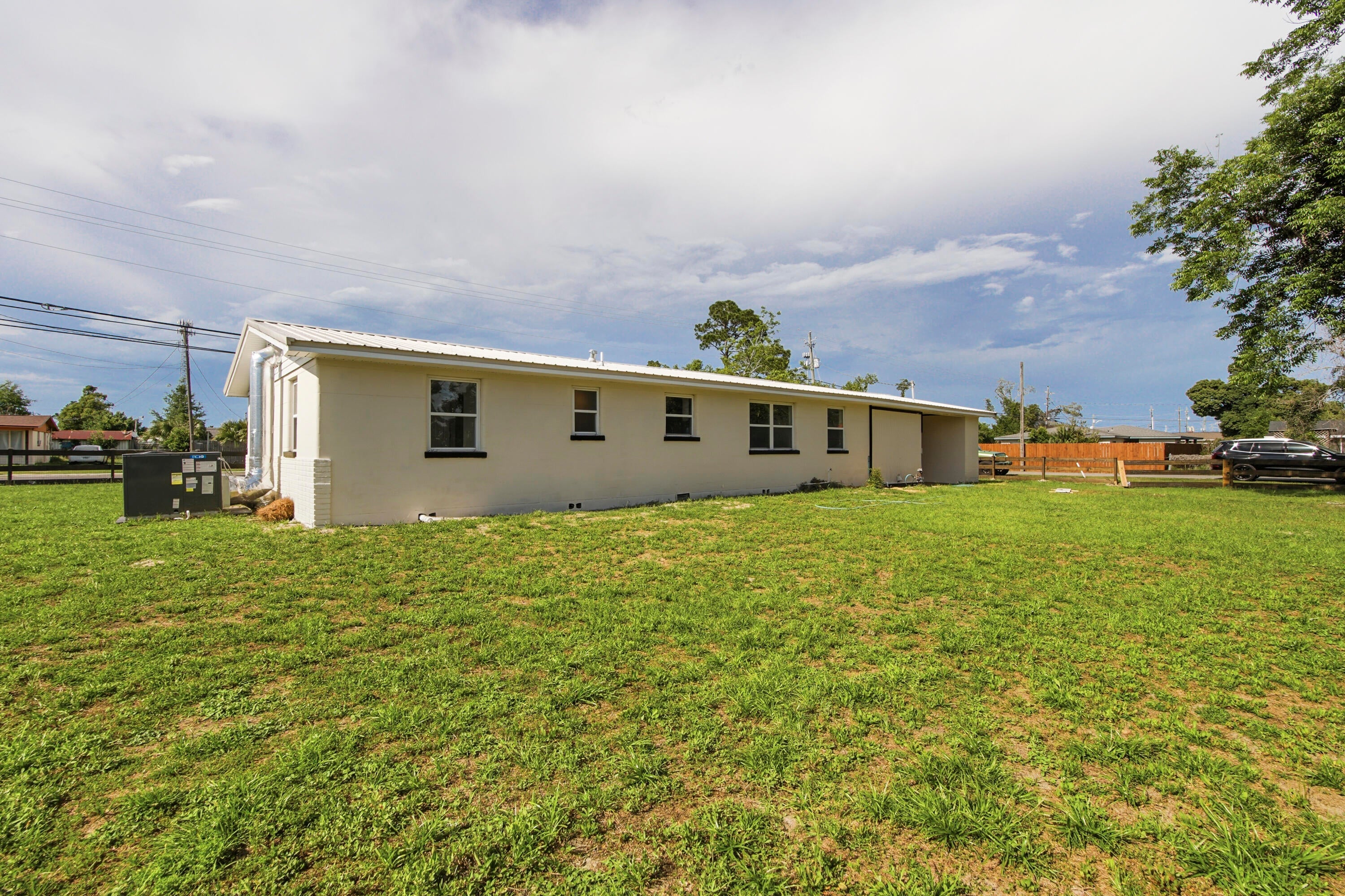 NO RECORDED SUBDIVISION - Residential