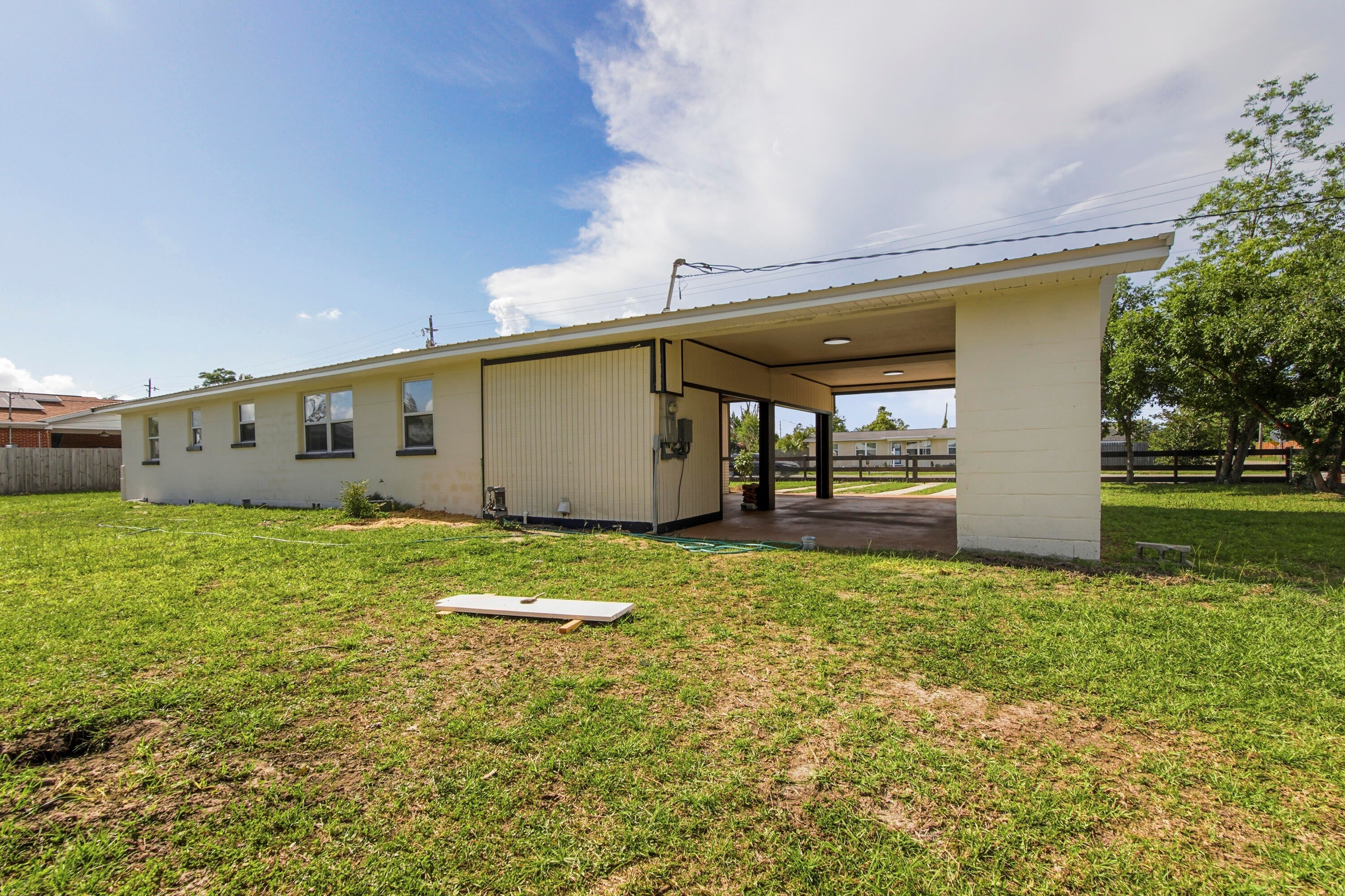 NO RECORDED SUBDIVISION - Residential