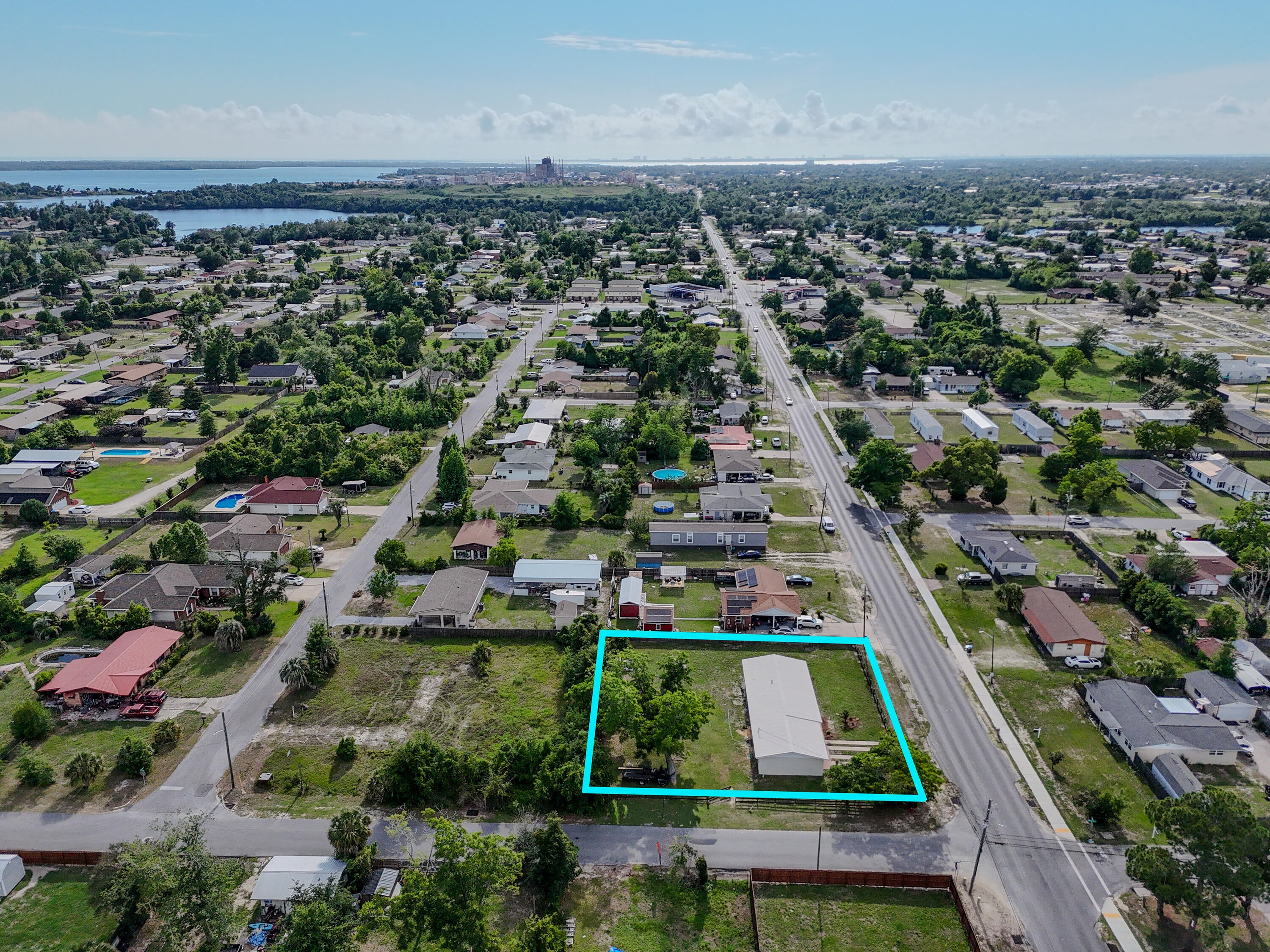 NO RECORDED SUBDIVISION - Residential