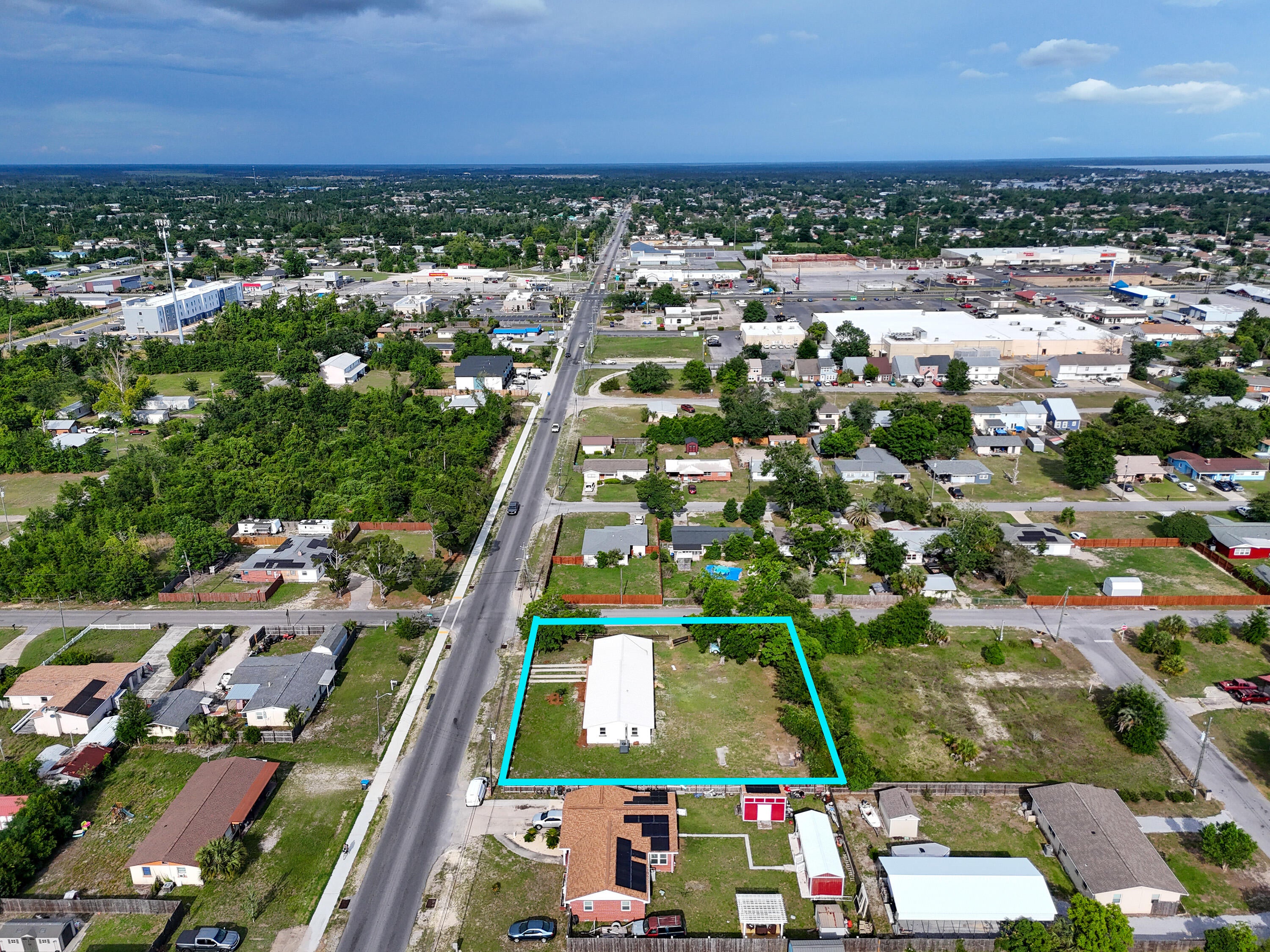 NO RECORDED SUBDIVISION - Residential