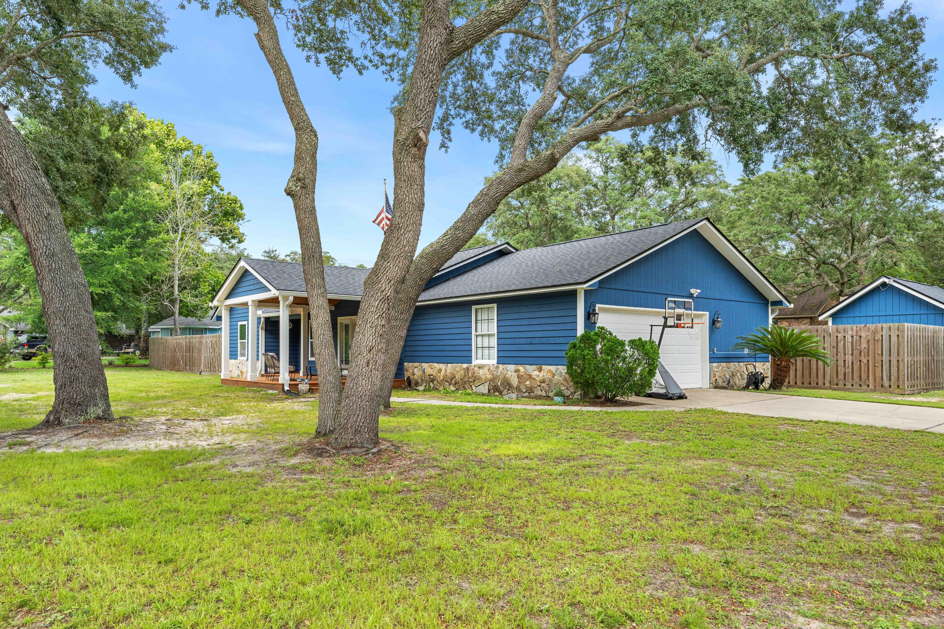 WOODLANDS PH II LOT 62 BLK A - Residential
