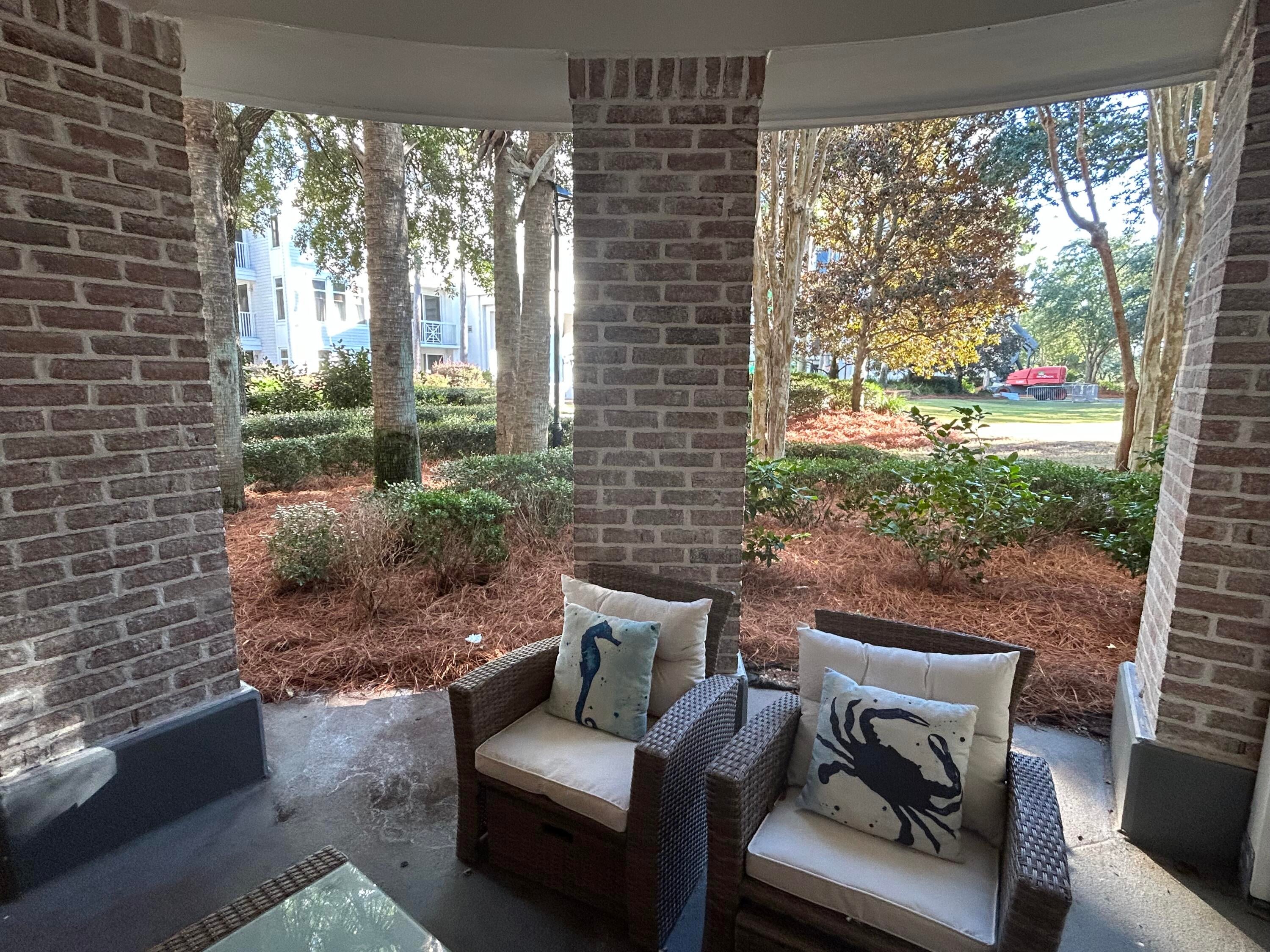 BAHIA CONDO - Residential