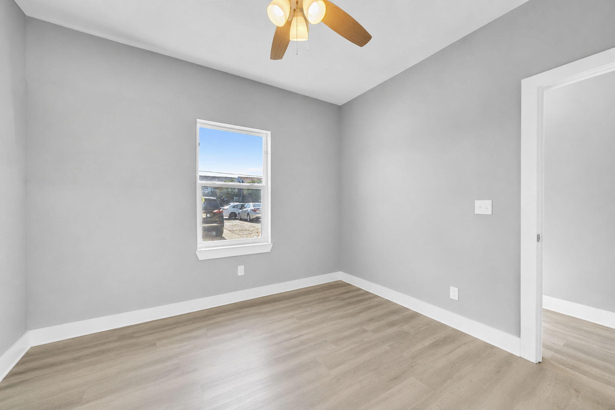 MIKSTAKEL TOWNHOMES - Residential