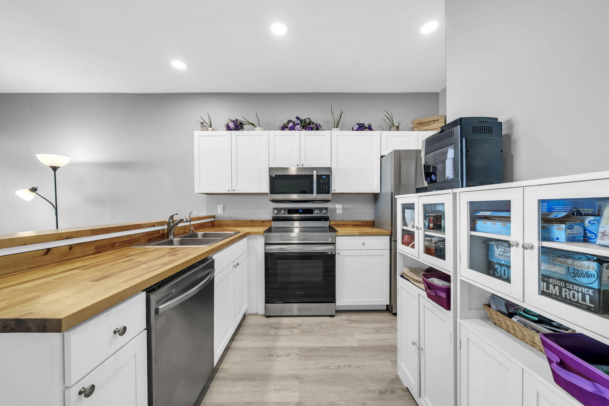MIKSTAKEL TOWNHOMES - Residential