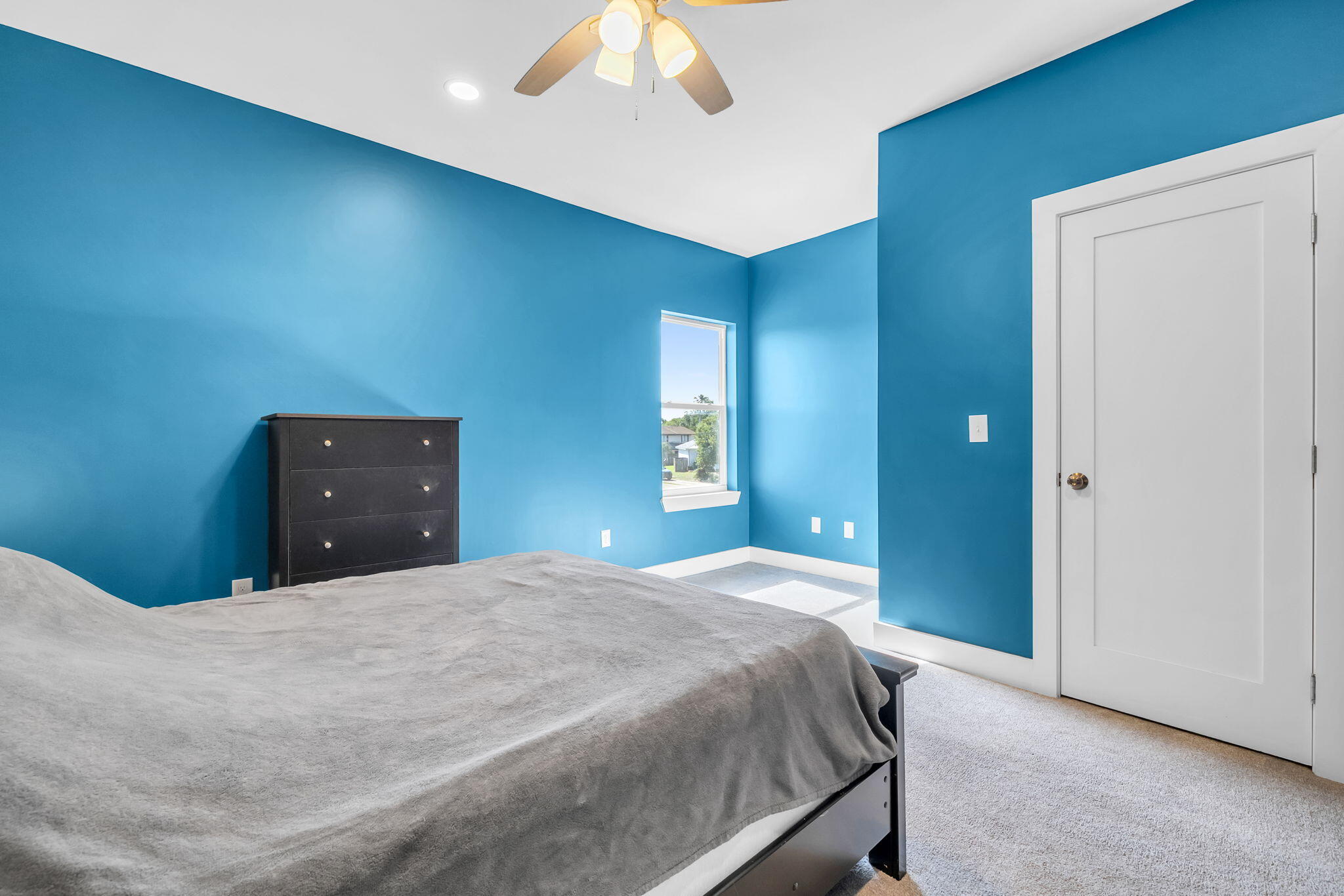 MIKSTAKEL TOWNHOMES - Residential