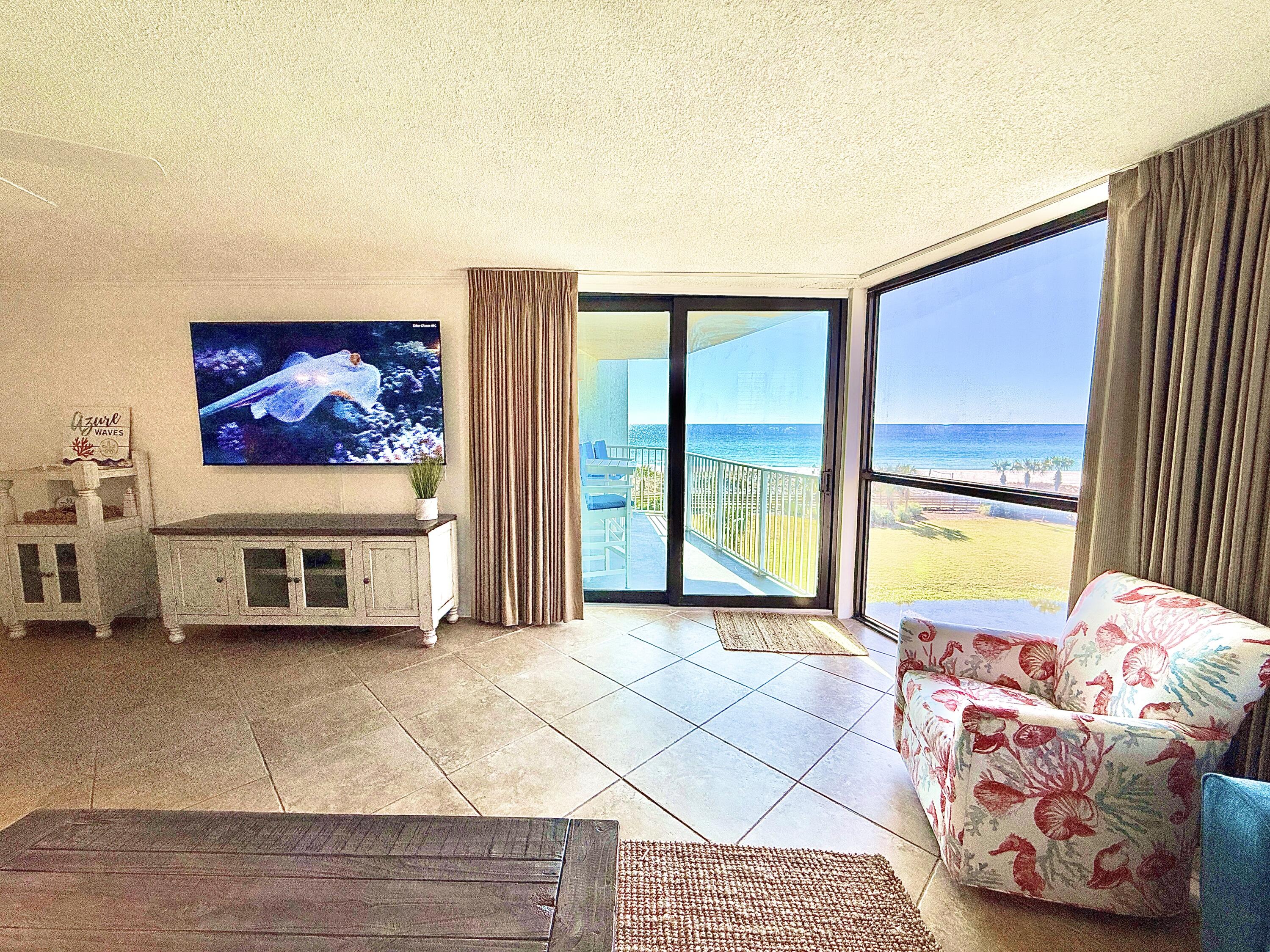 MAINSAIL CONDO PH 1 - Residential