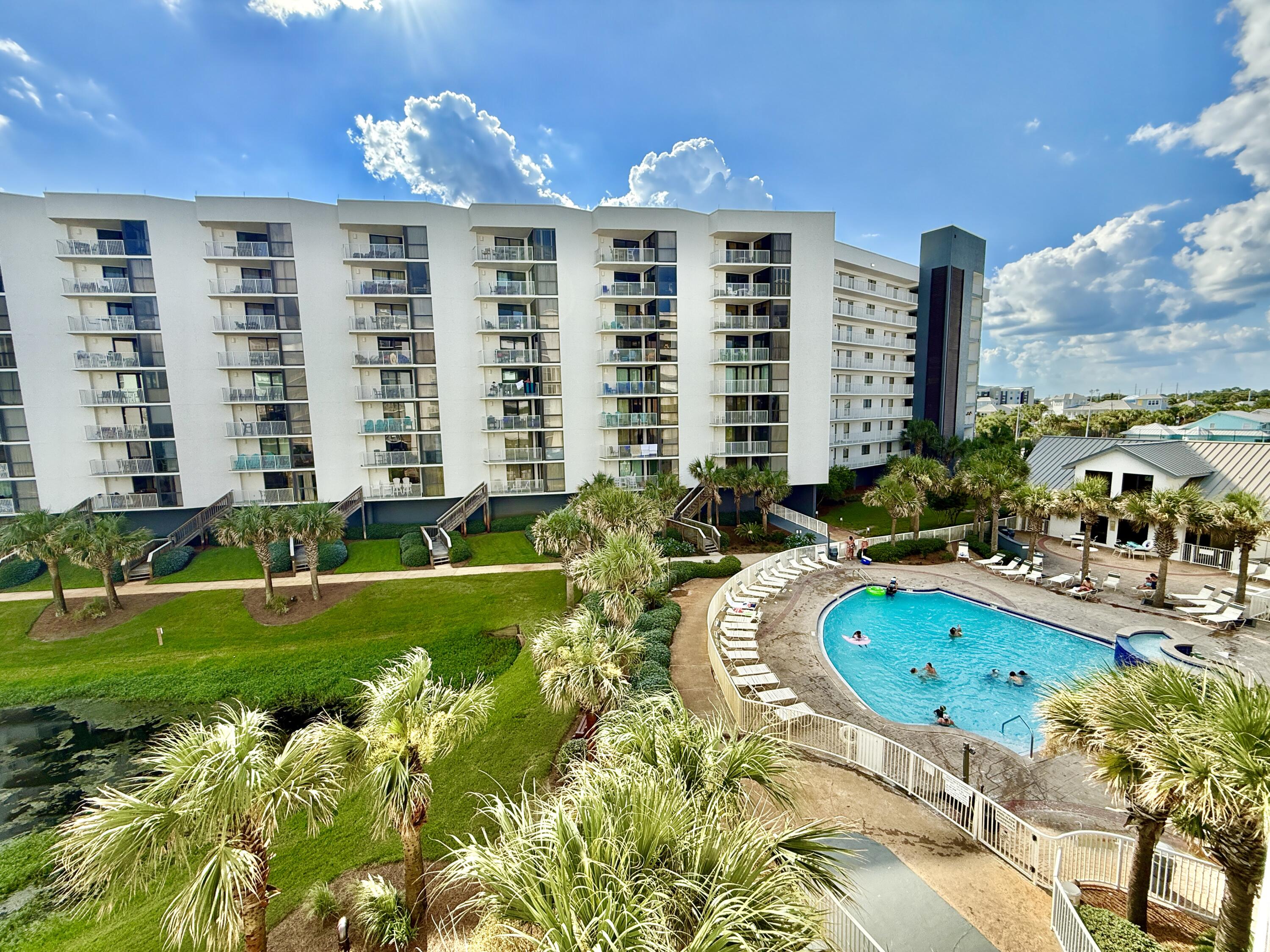 MAINSAIL CONDO PH 1 - Residential