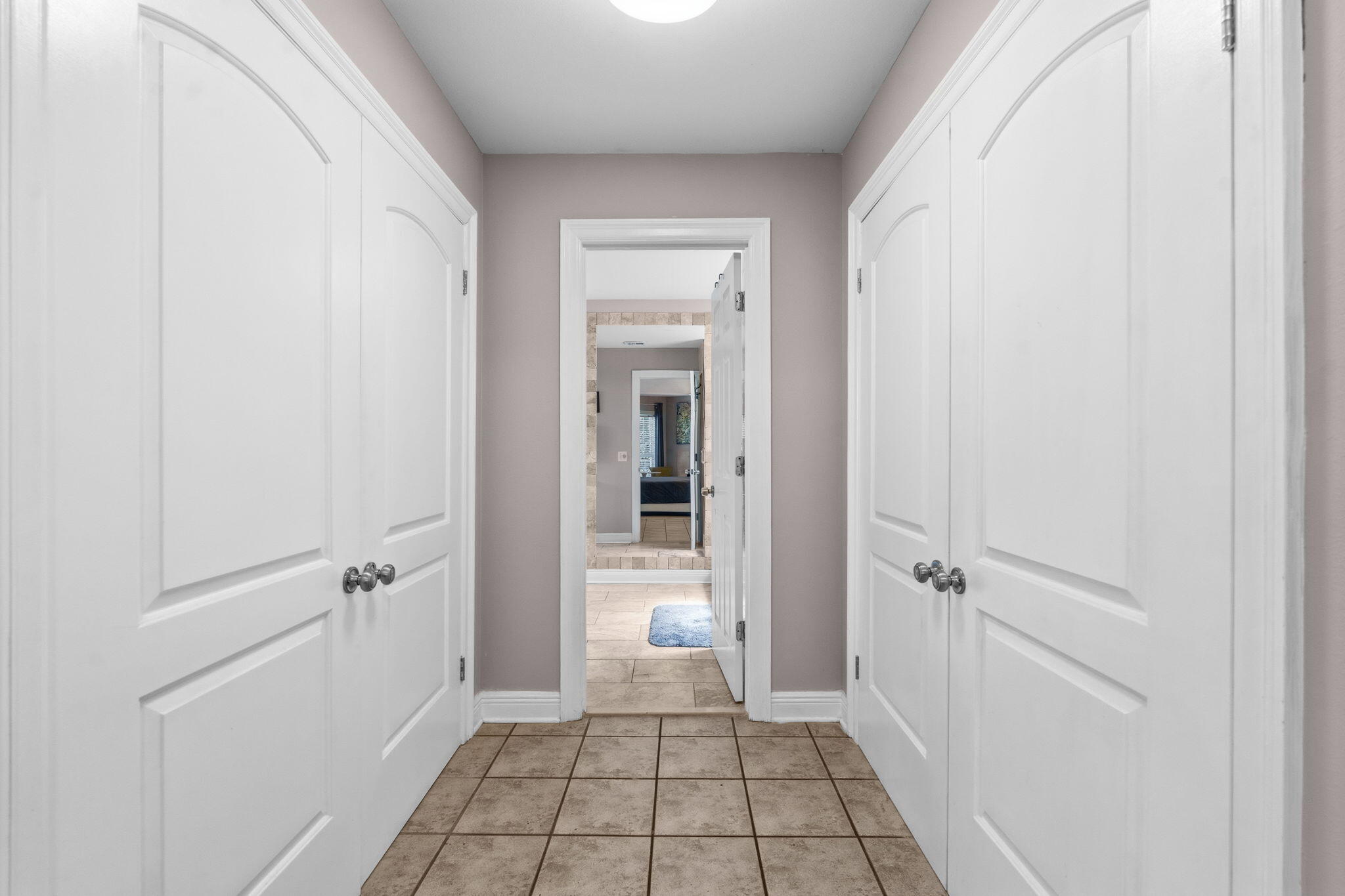 VANTAGE POINTE - Residential