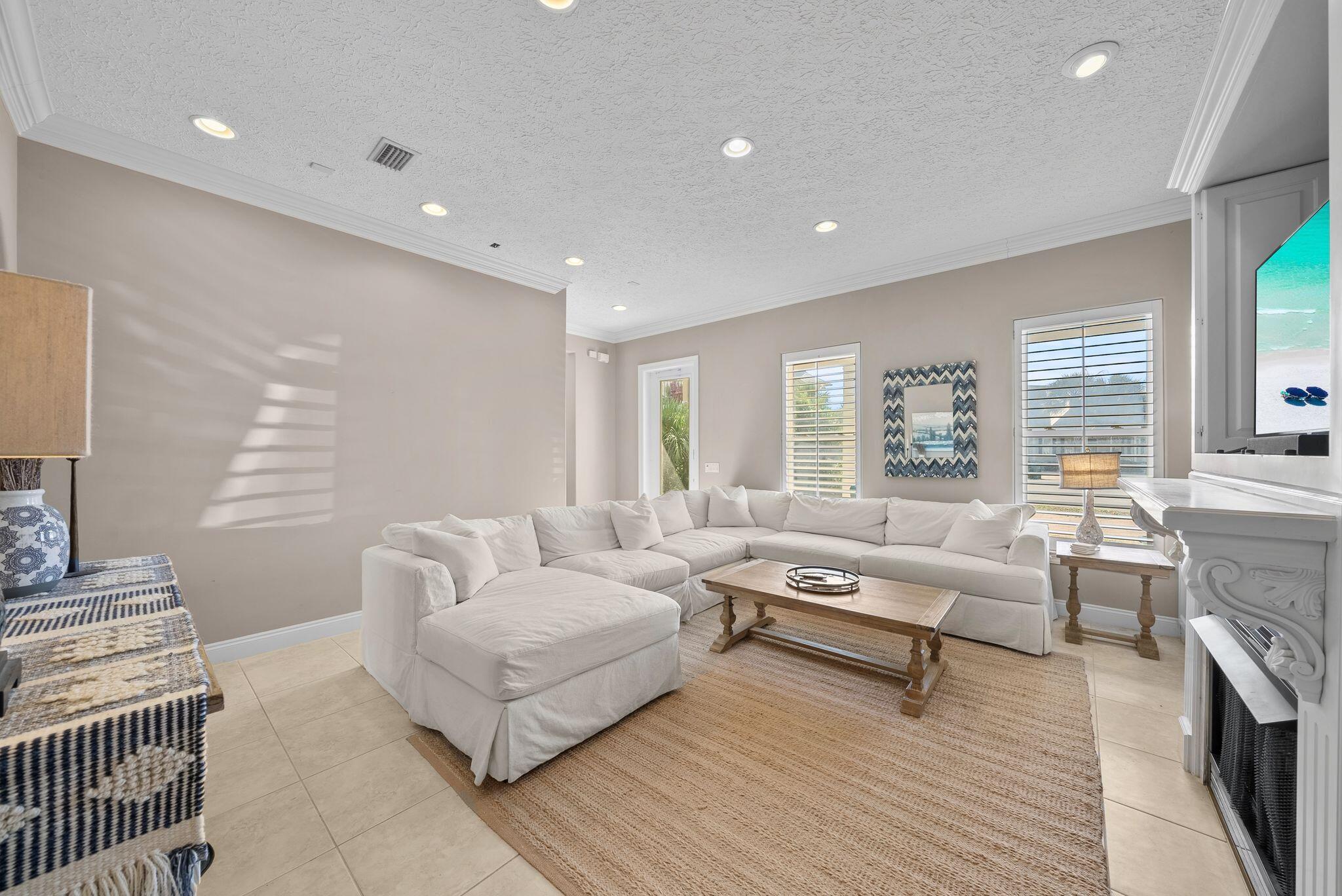 GULFSIDE ESTATES PHASE I & II - Residential