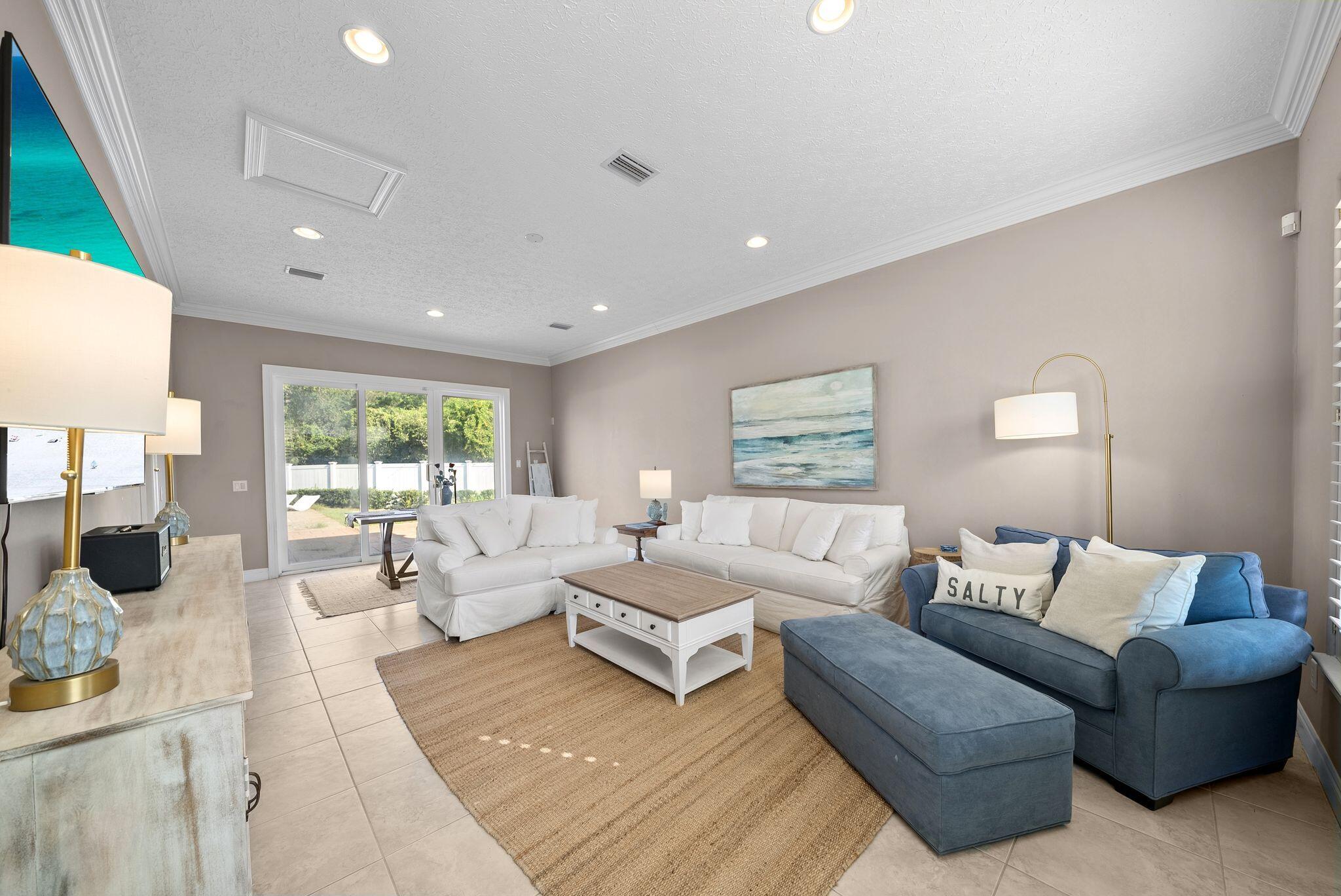GULFSIDE ESTATES PHASE I & II - Residential