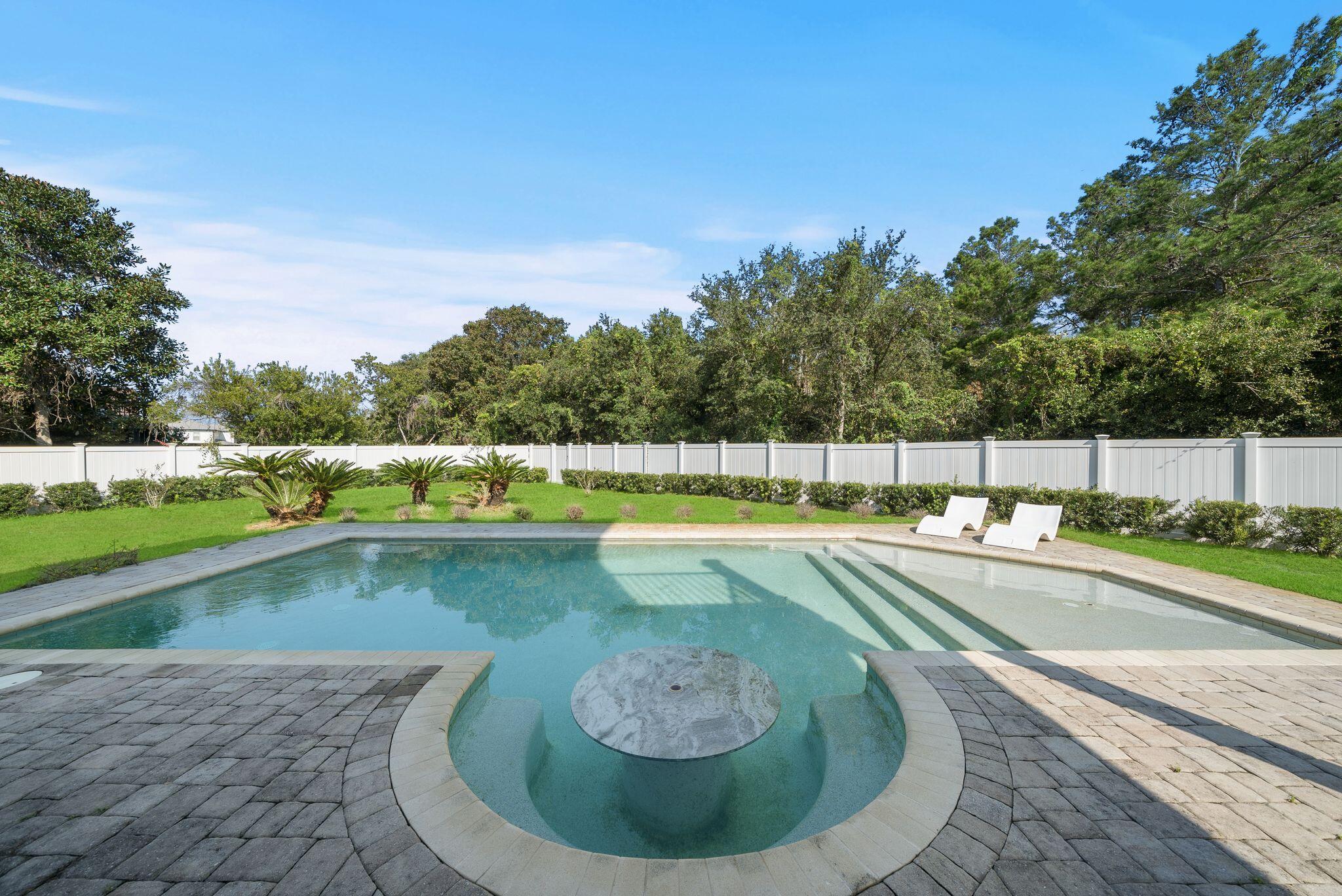 GULFSIDE ESTATES PHASE I & II - Residential