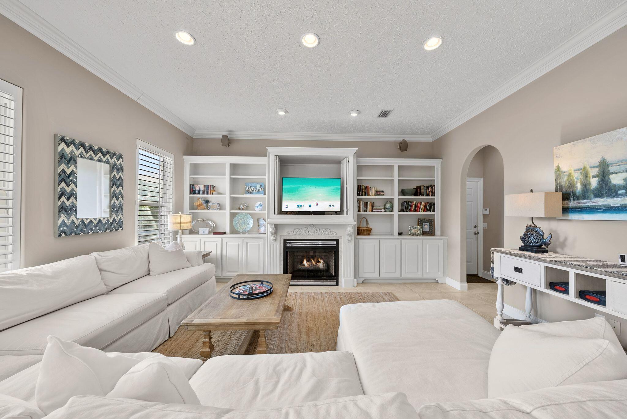 GULFSIDE ESTATES PHASE I & II - Residential