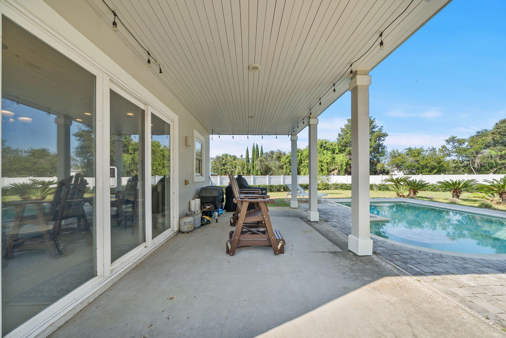 GULFSIDE ESTATES PHASE I & II - Residential