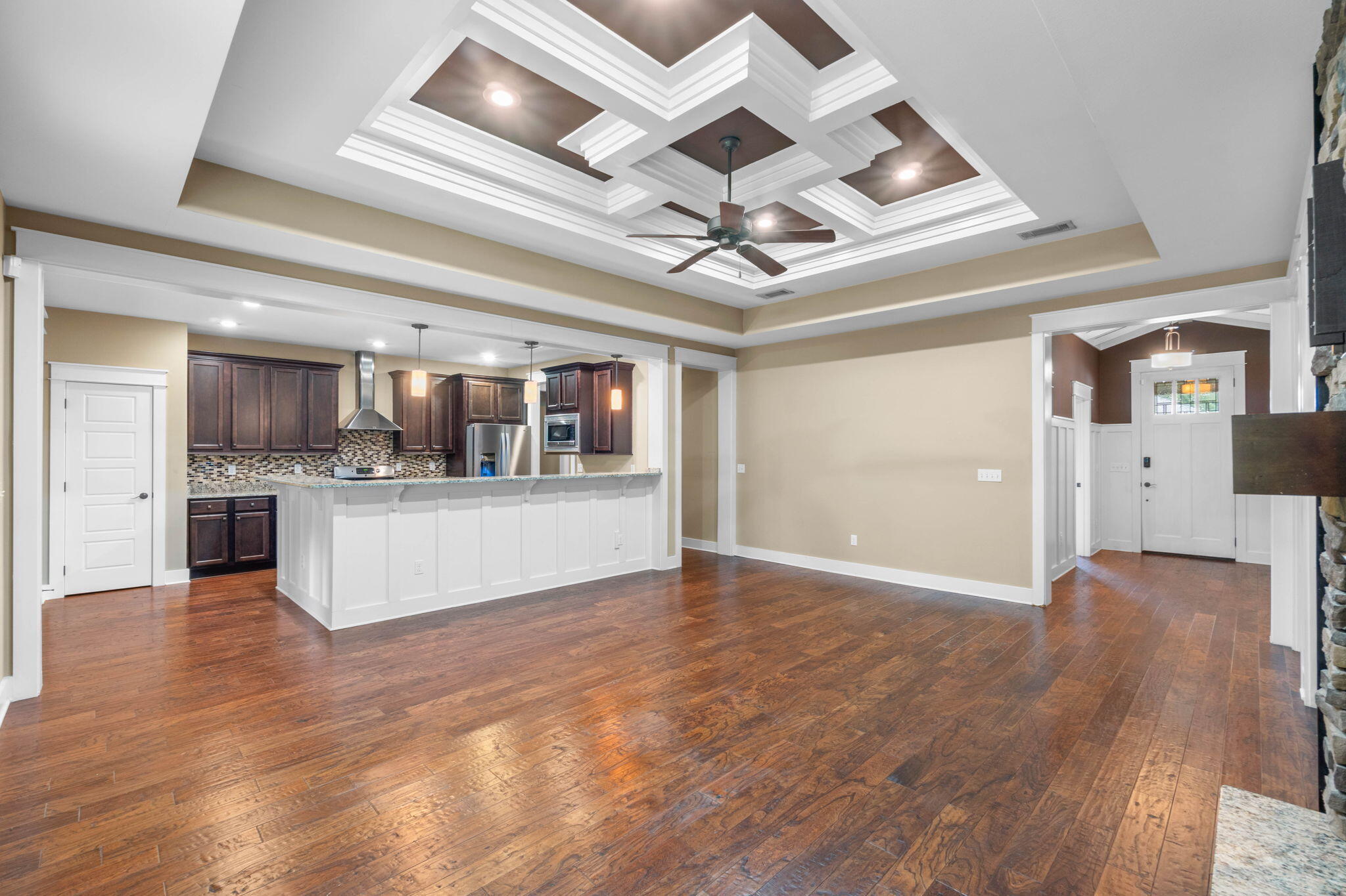 ZARCHARY ESTATES - Residential