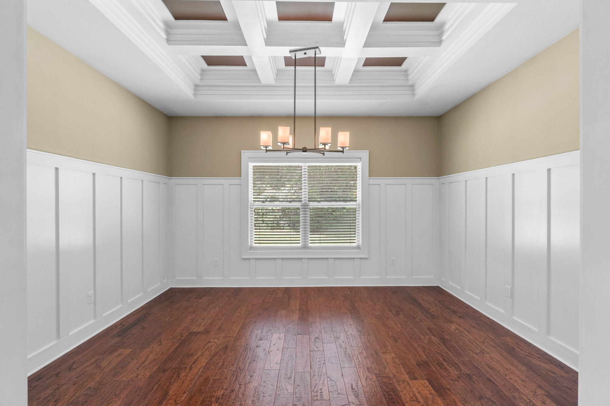 ZARCHARY ESTATES - Residential