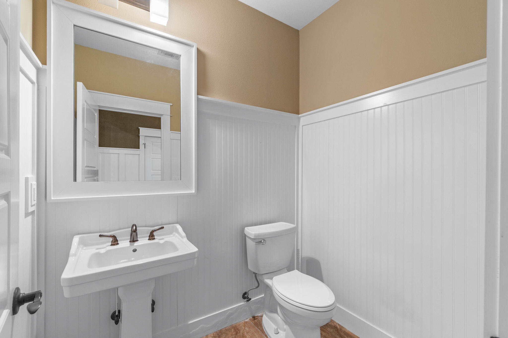 ZARCHARY ESTATES - Residential