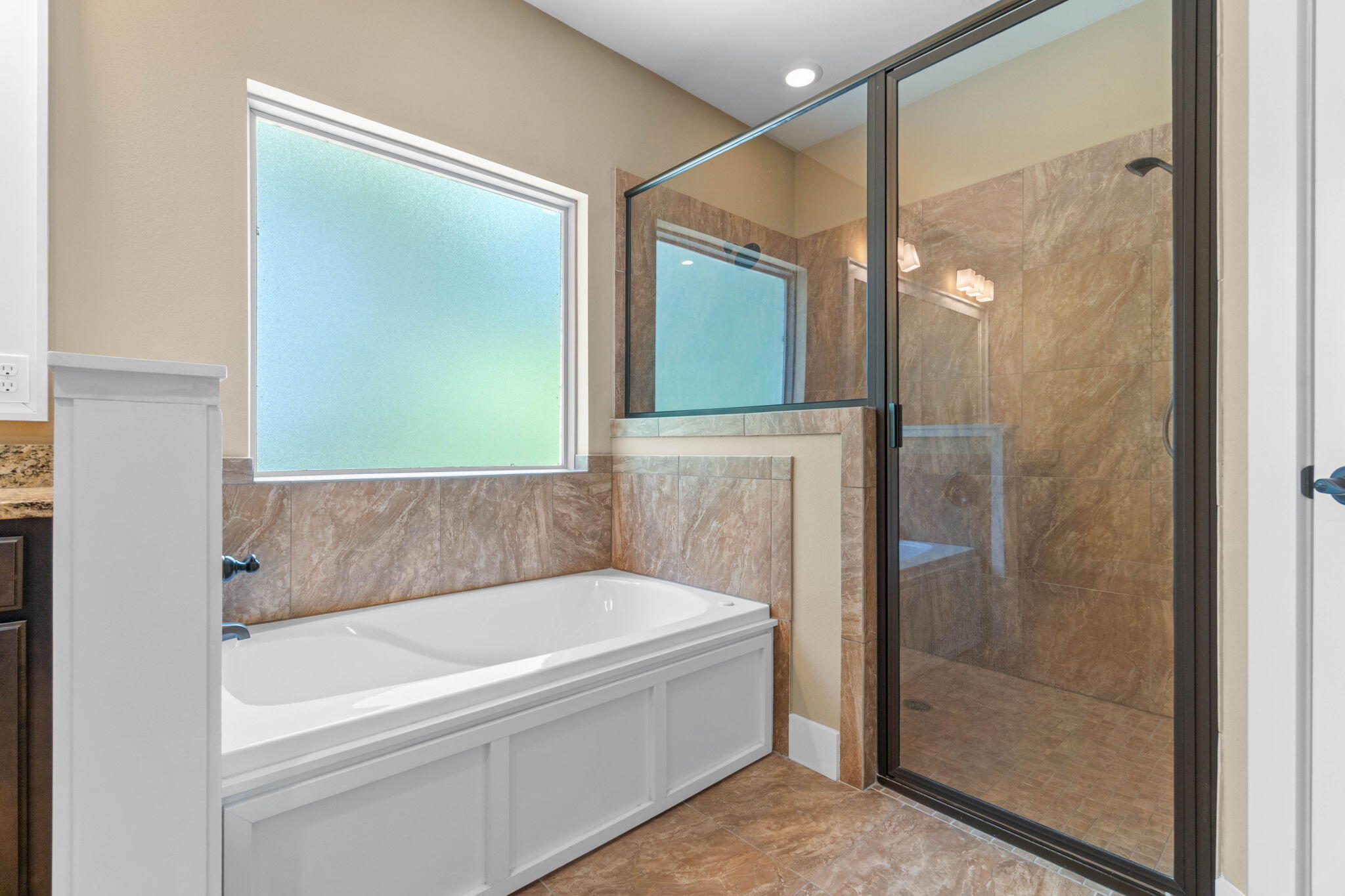 ZARCHARY ESTATES - Residential