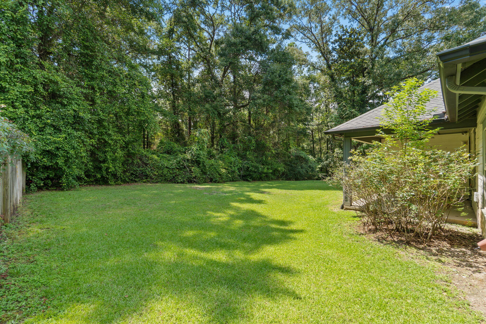 ZARCHARY ESTATES - Residential