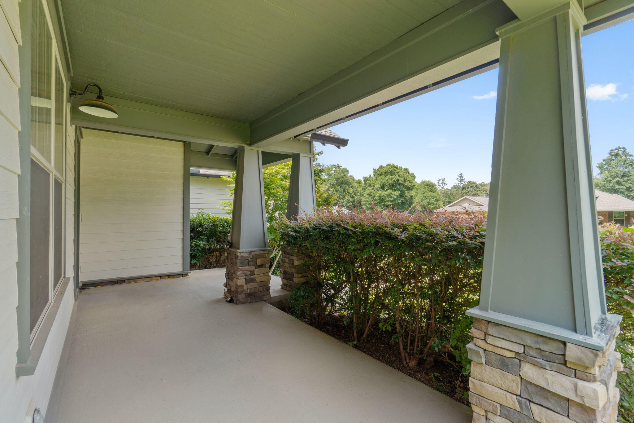 ZARCHARY ESTATES - Residential