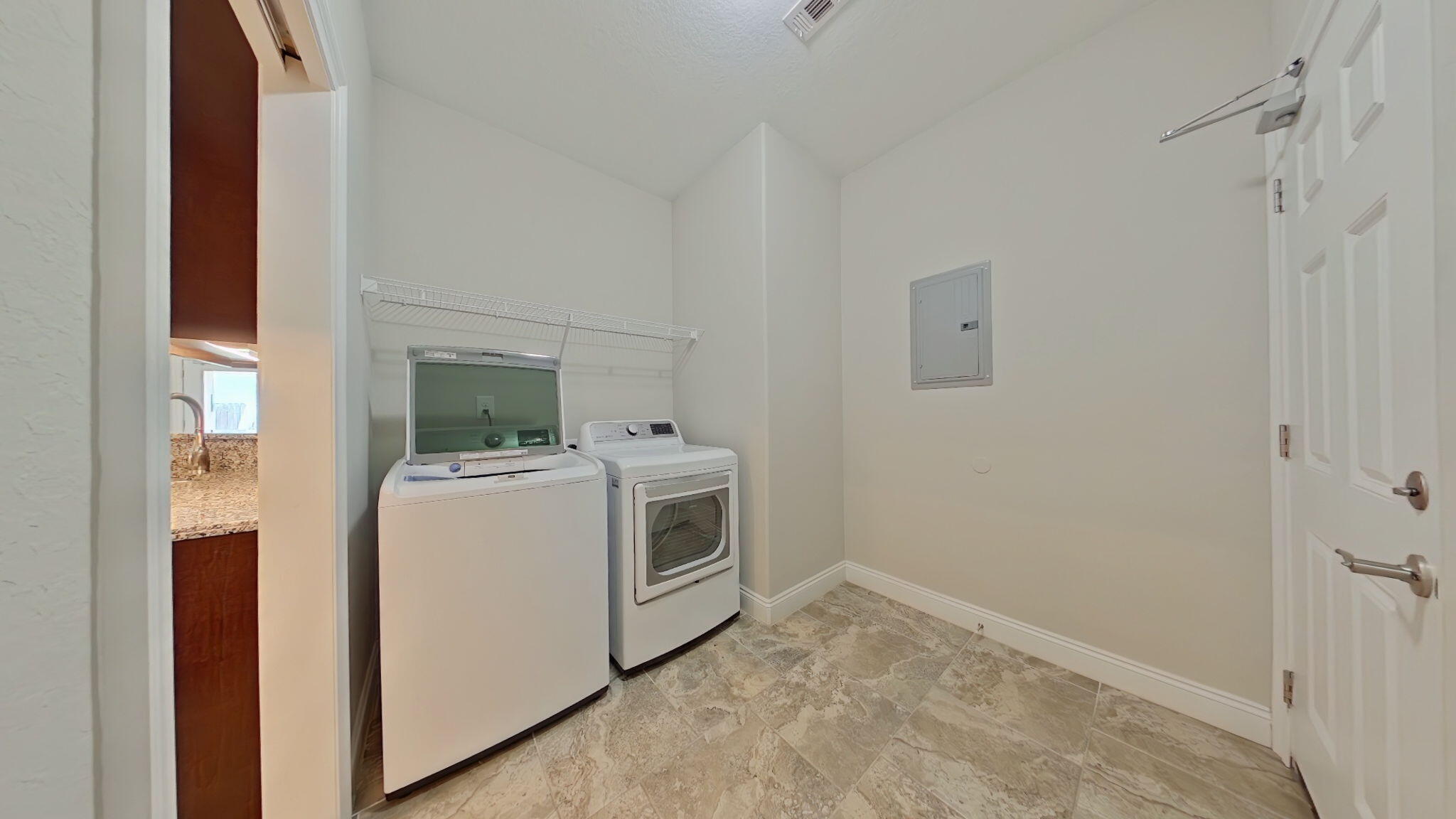 East on Navarre Parkway turn North on Alhambra St then Left on Carlos Street - Residential Lease