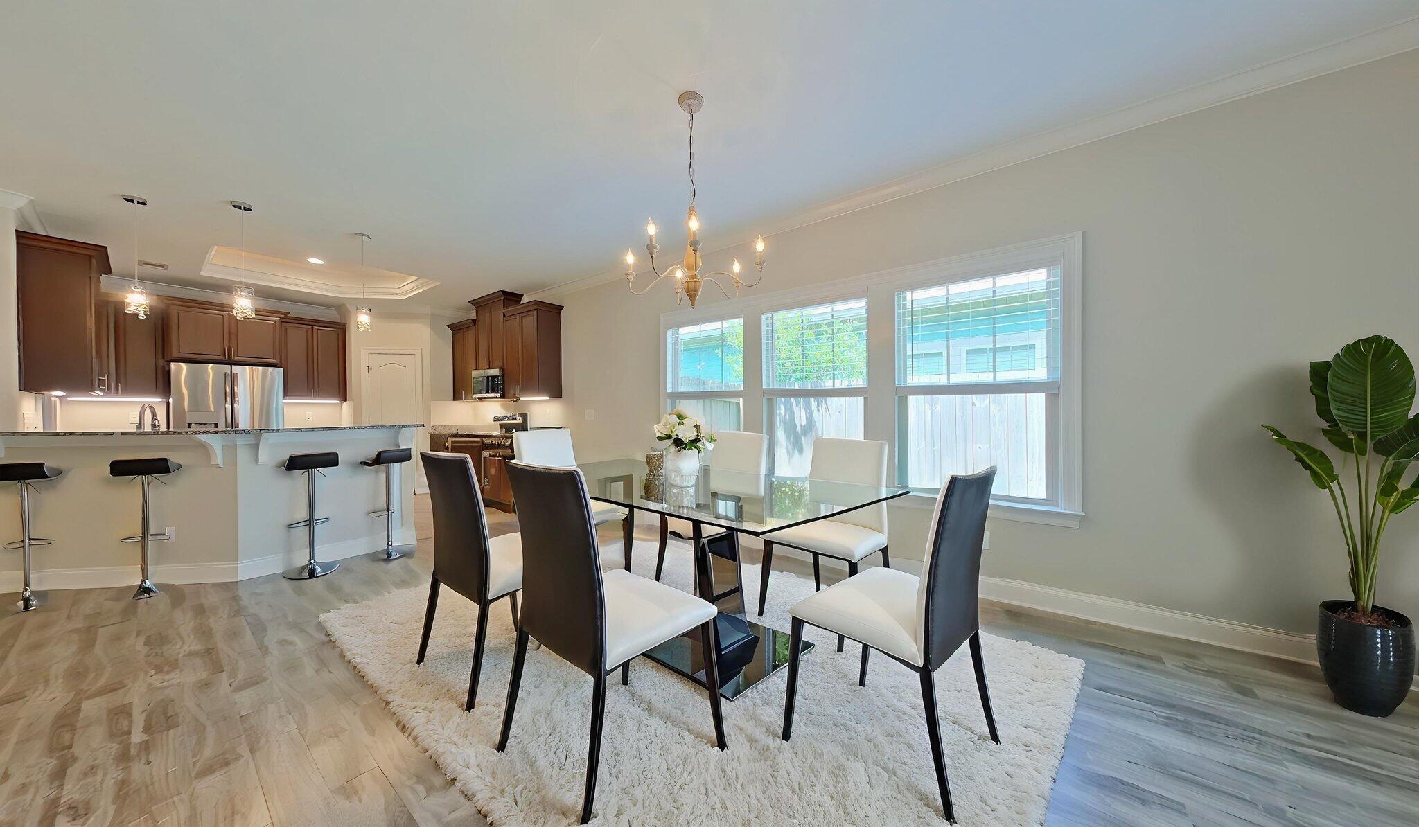 East on Navarre Parkway turn North on Alhambra St then Left on Carlos Street - Residential Lease