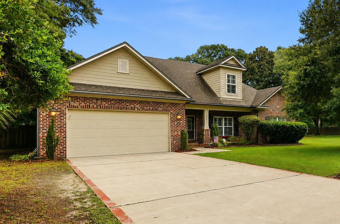 COUNTRY CLUB ESTATES - Residential