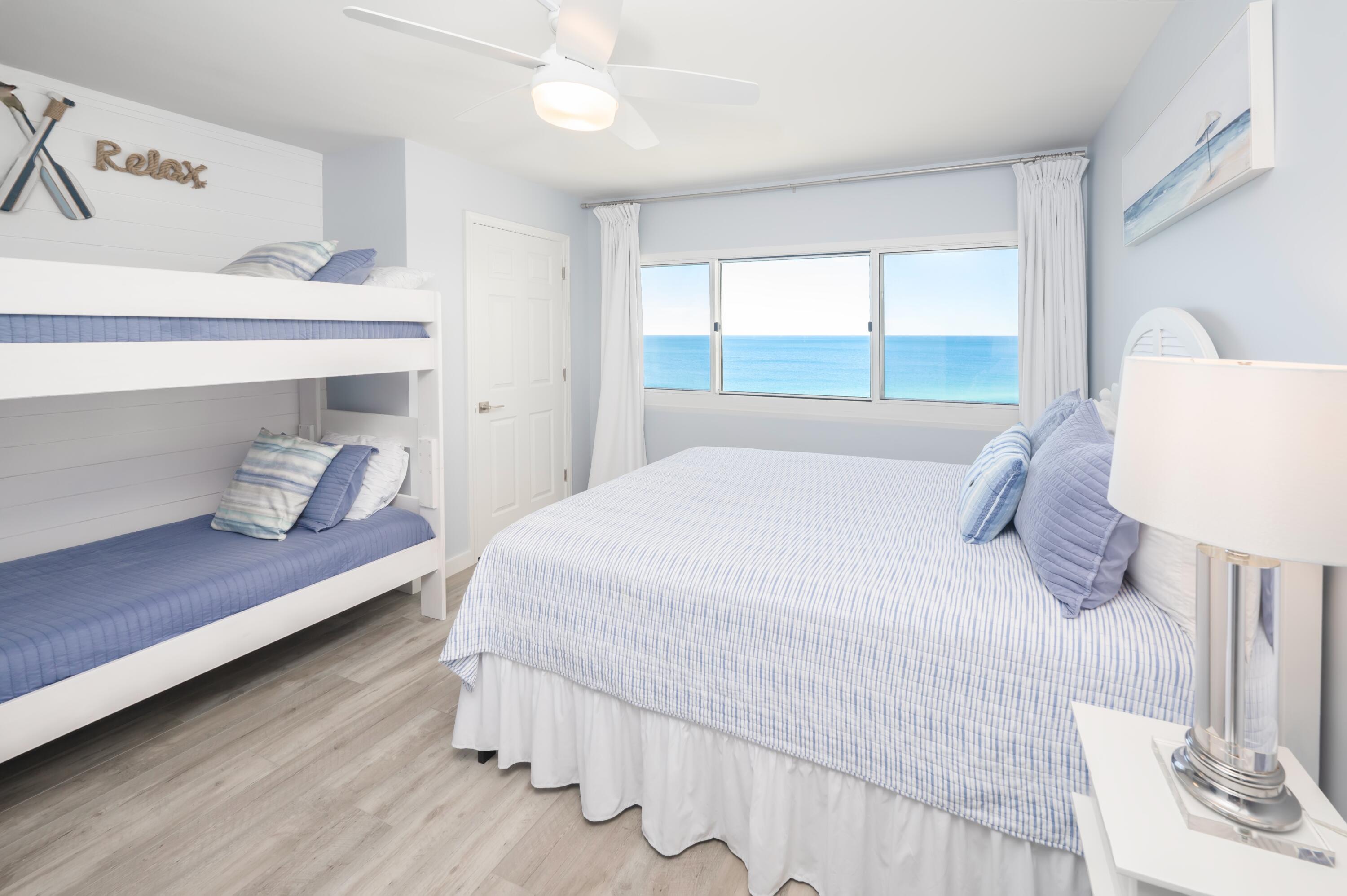 PINNACLE PORT - Residential