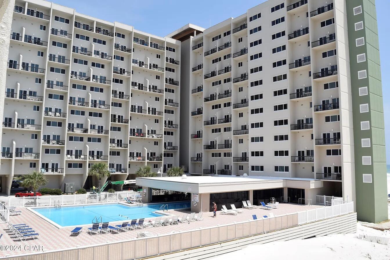 PINNACLE PORT - Residential