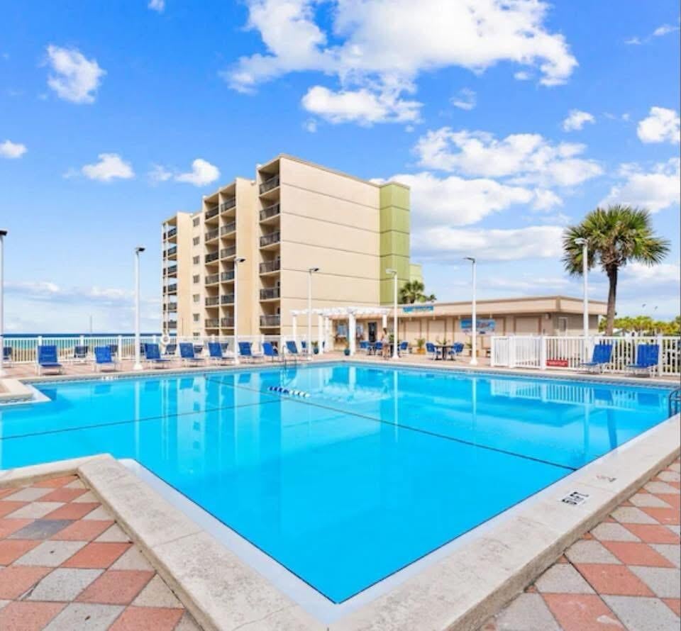 PINNACLE PORT - Residential