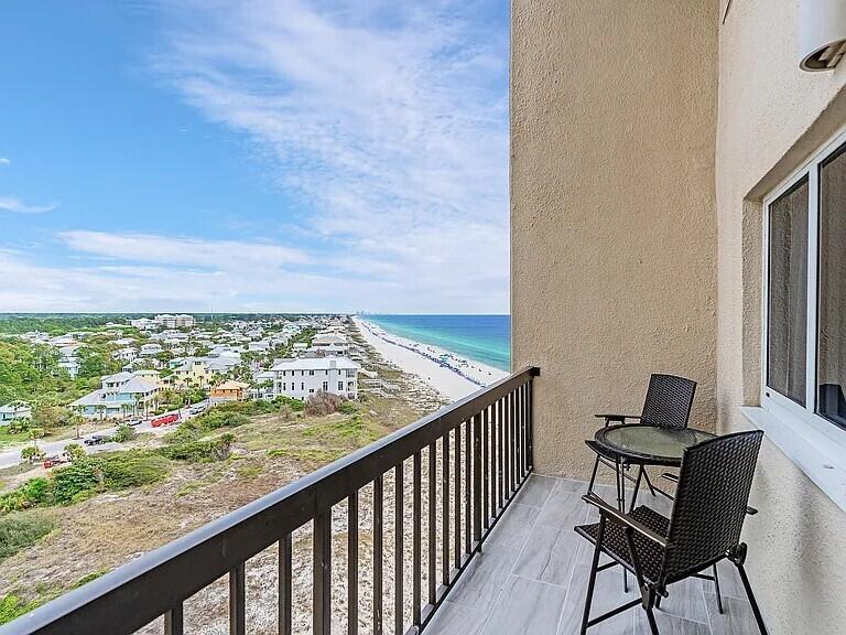 PINNACLE PORT - Residential