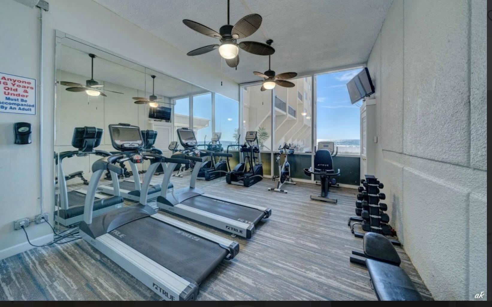 PINNACLE PORT - Residential