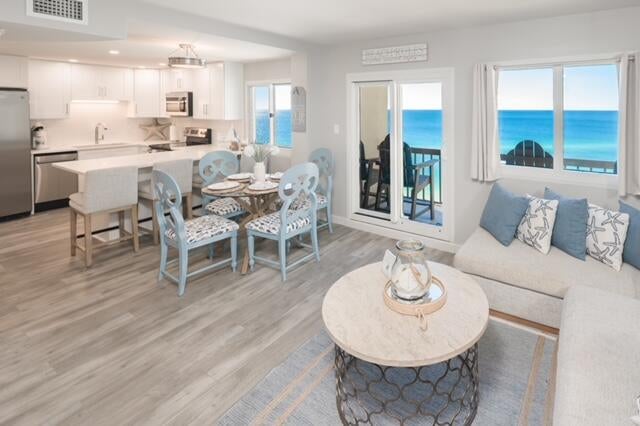 PINNACLE PORT - Residential