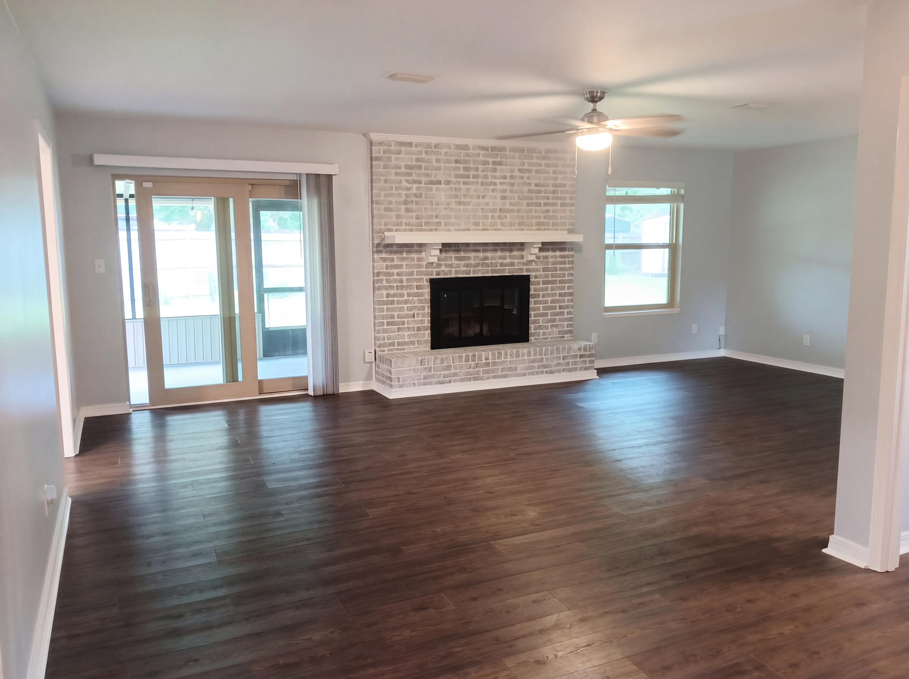 BAY MEADOWS - Residential