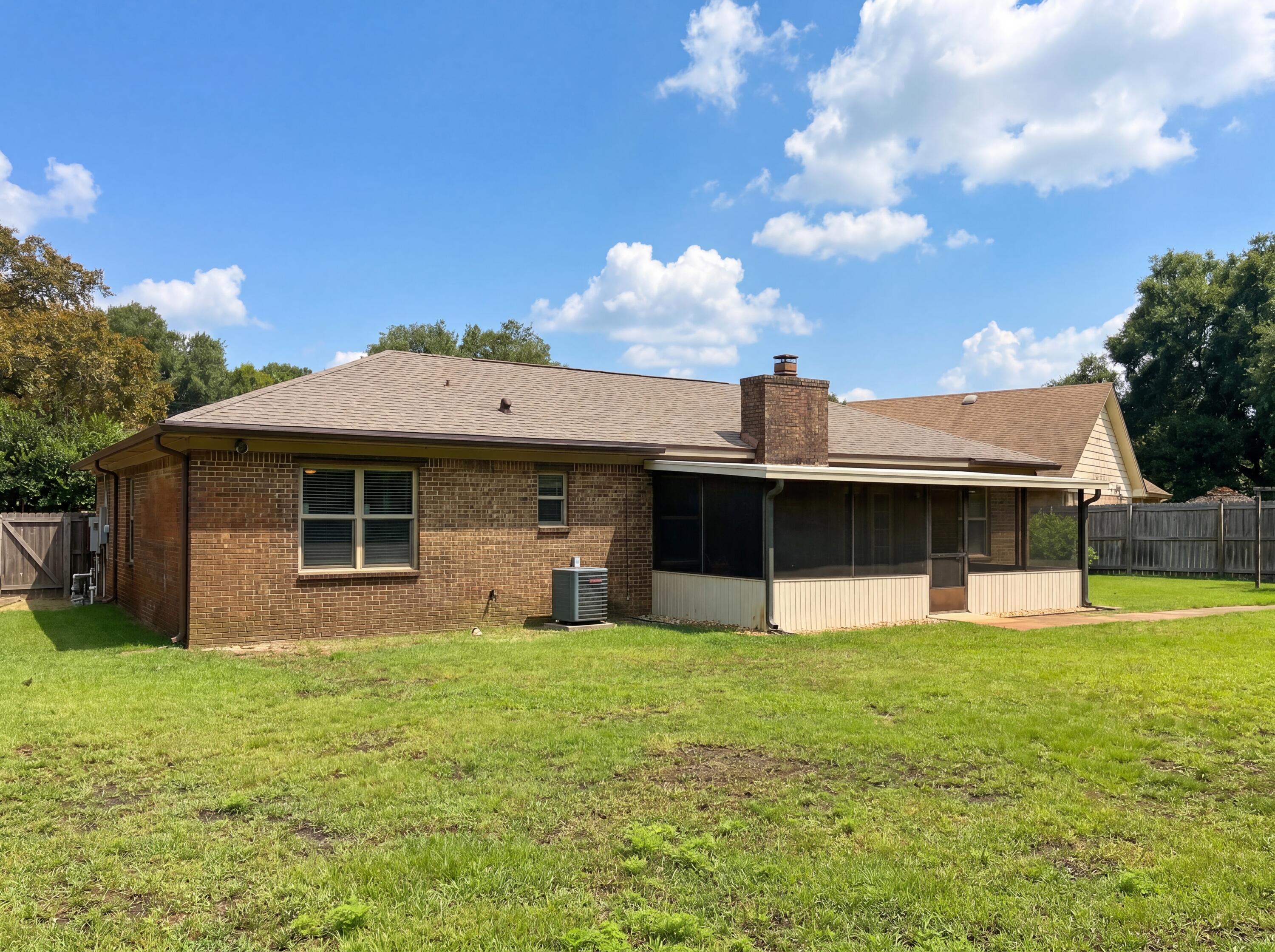 BAY MEADOWS - Residential