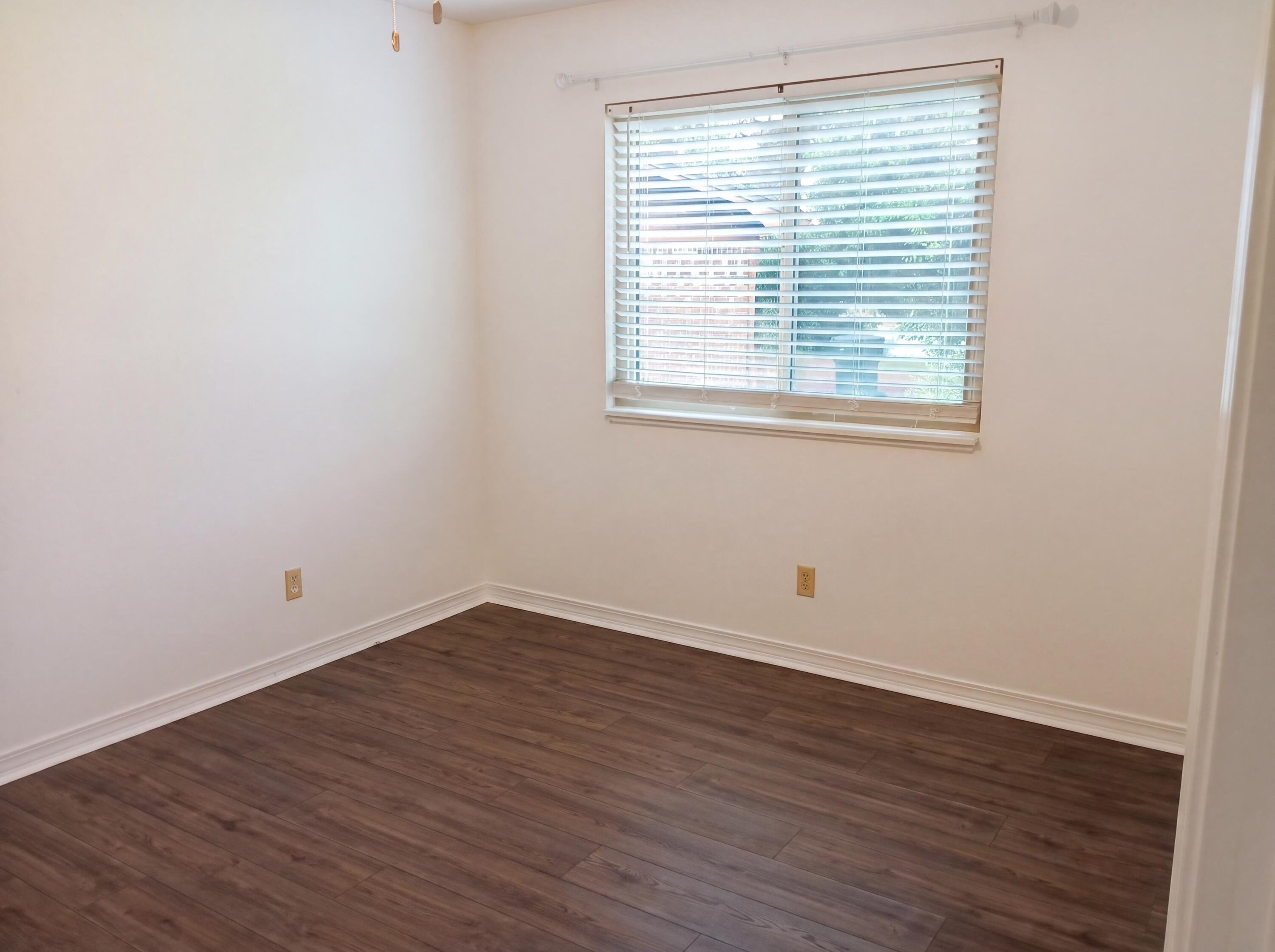 BAY MEADOWS - Residential