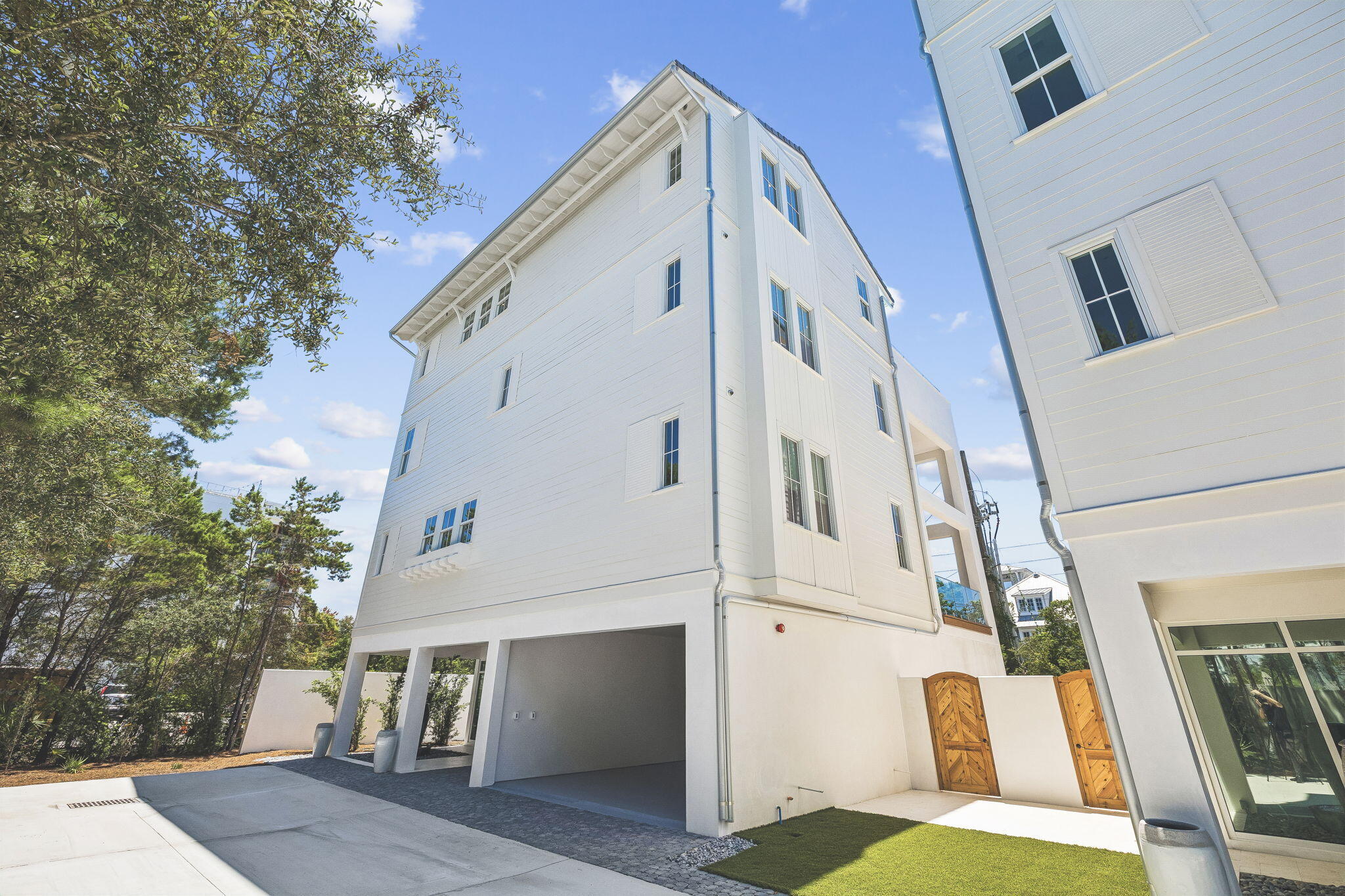 NO RECORDED SUBDIVISION - Residential