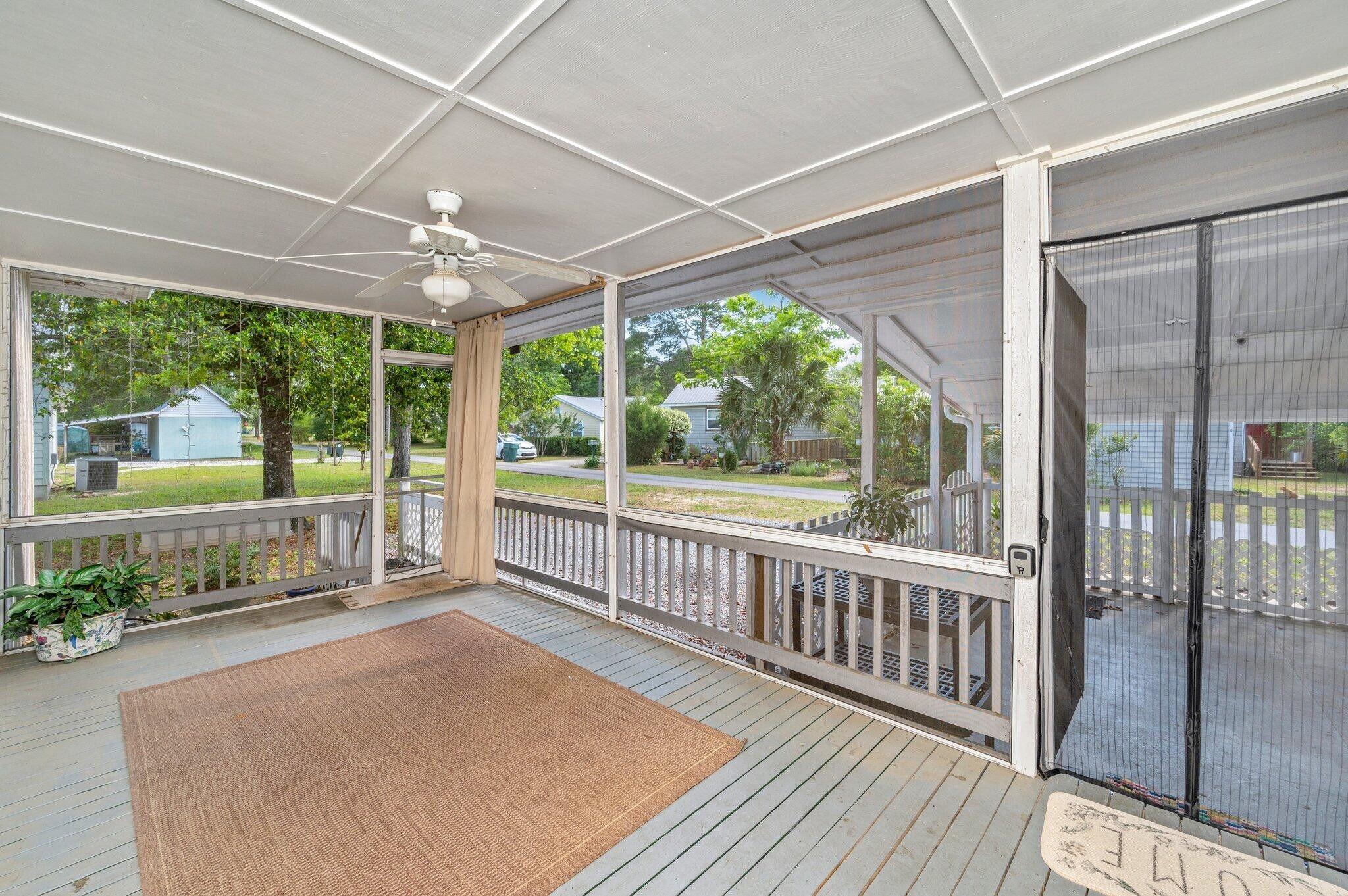TOWN OF DEFUNIAK SPRINGS - Residential