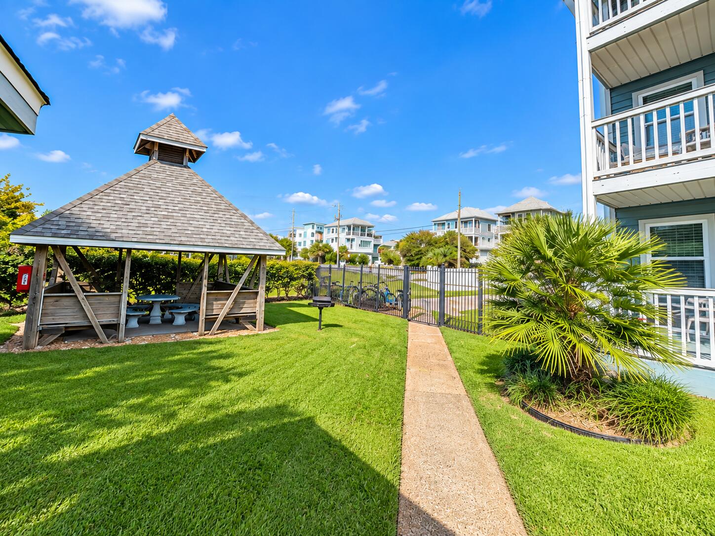 INLET SANDS CONDO - Residential