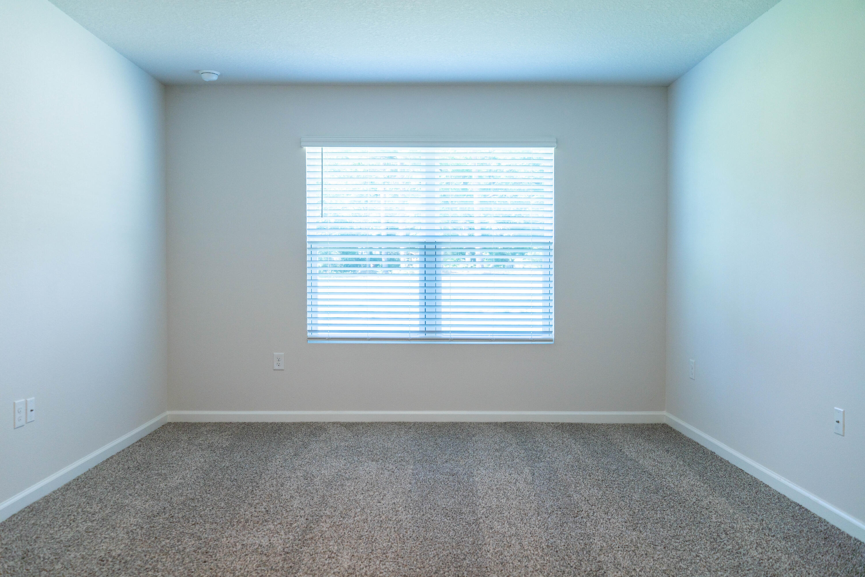 SILVER LAKE VILLAGE - Residential Lease