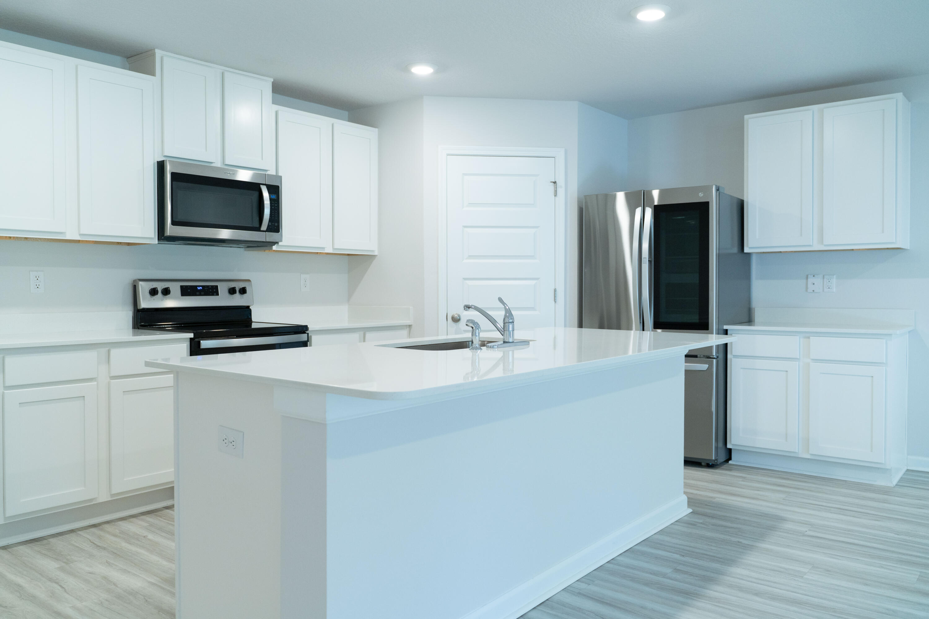 SILVER LAKE VILLAGE - Residential Lease