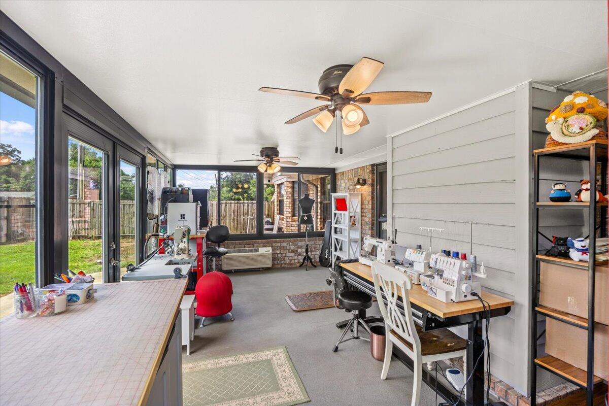 BRIAROAK - Residential