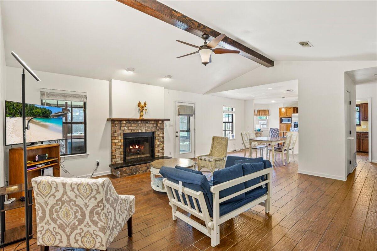 BRIAROAK - Residential