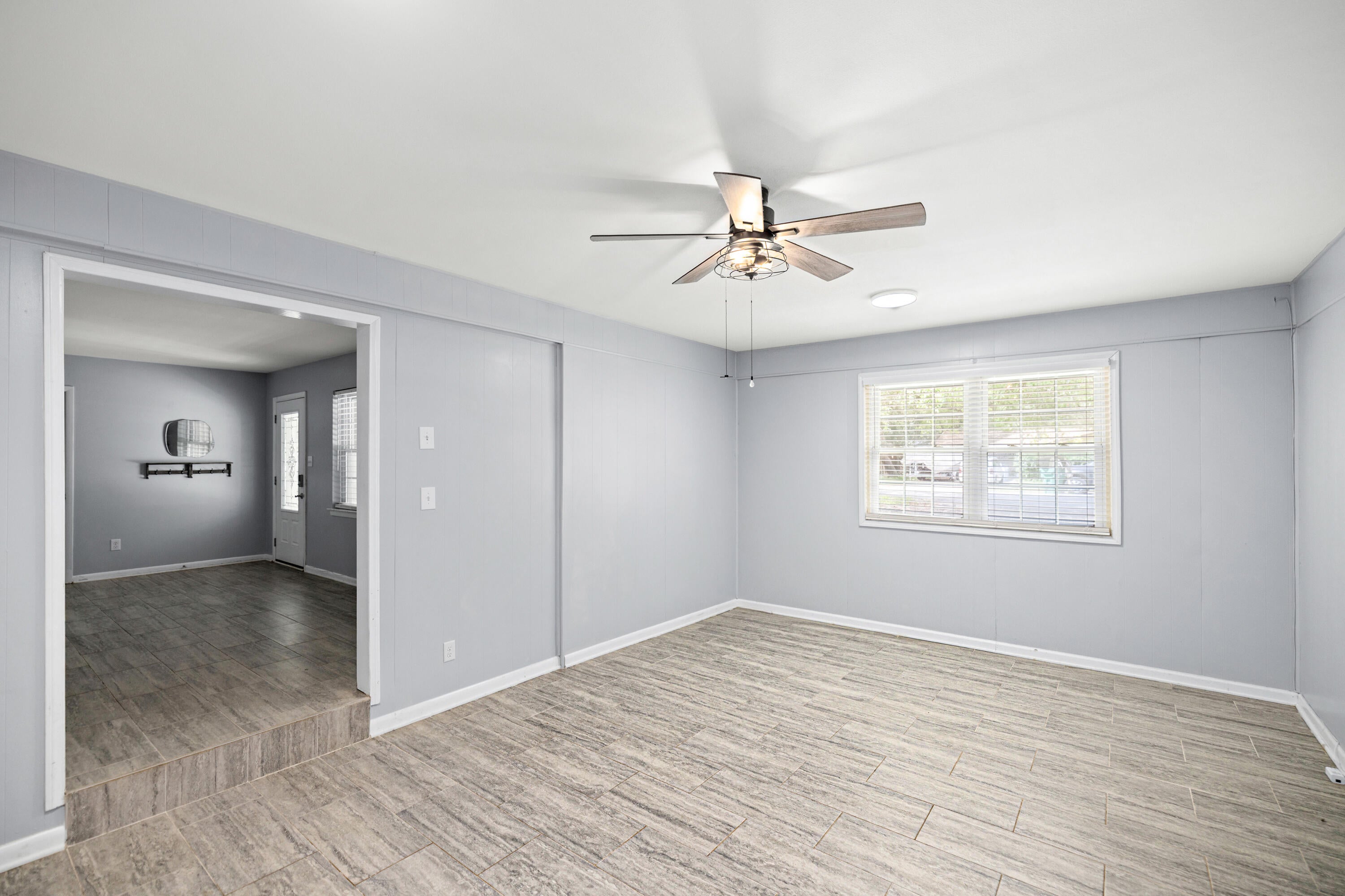 COLONY ESTATES - Residential Lease