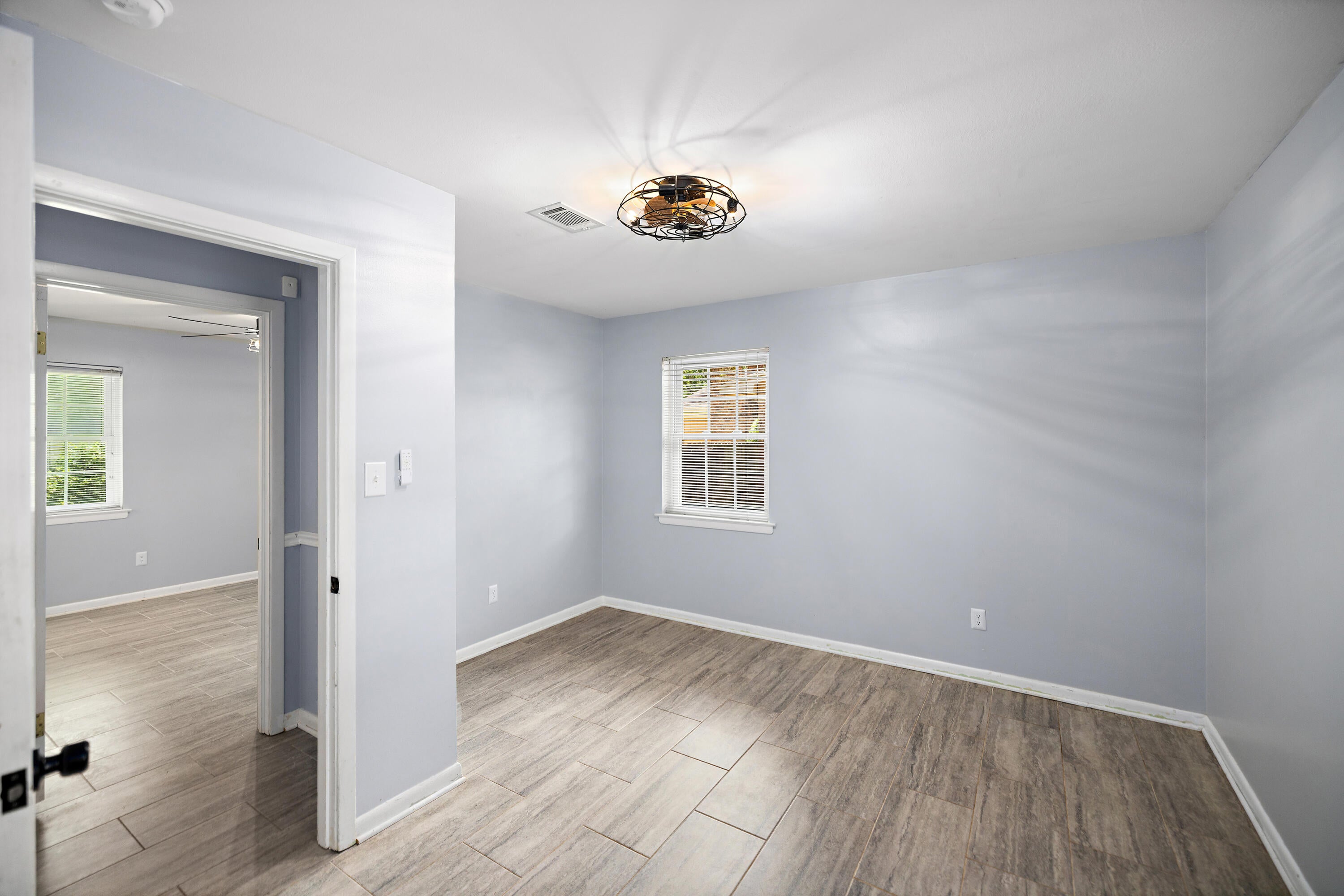 COLONY ESTATES - Residential Lease