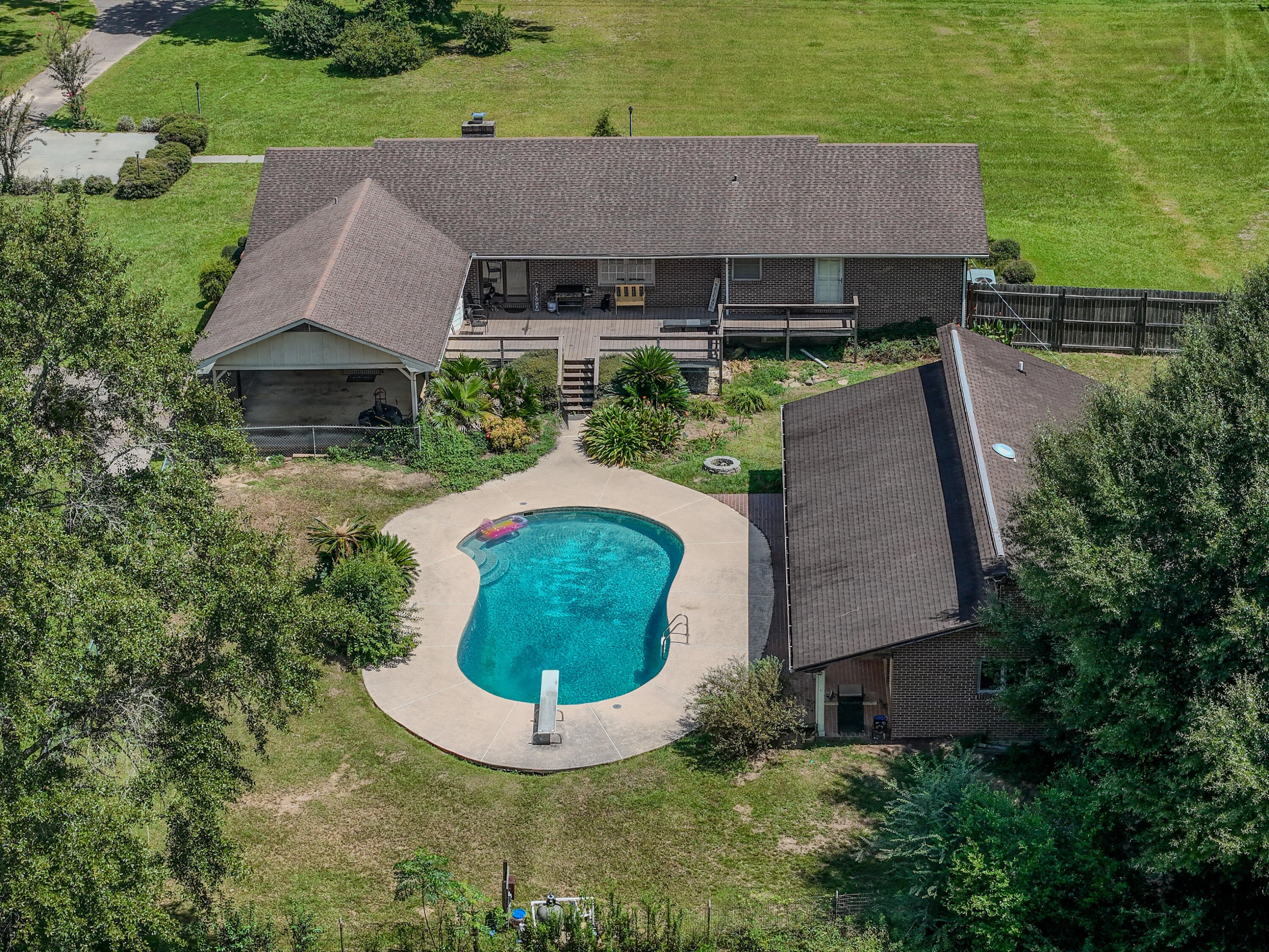 LAKEWOOD ADD - Residential