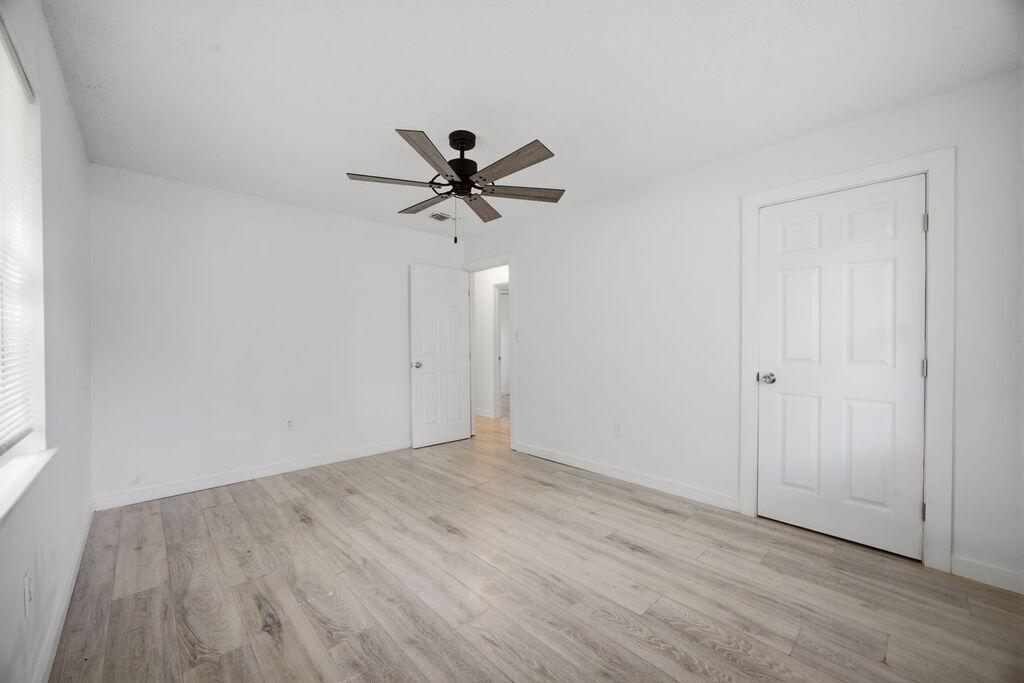 SEASHORE VILLAGE - Residential