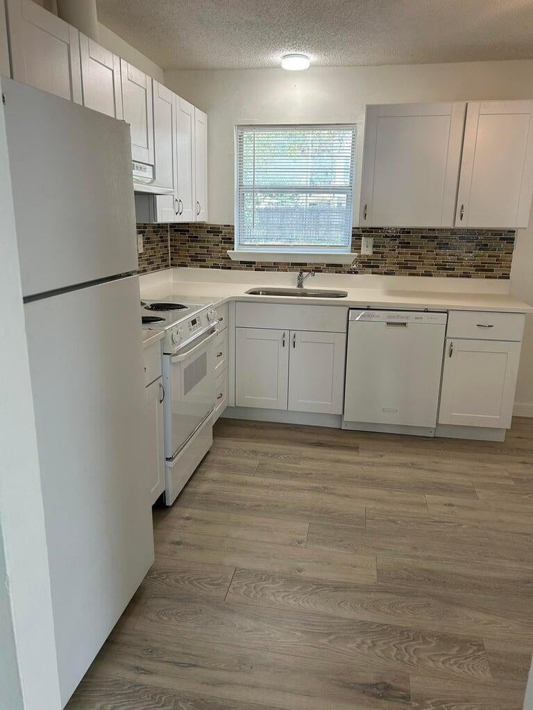 SEASHORE VILLAGE - Residential