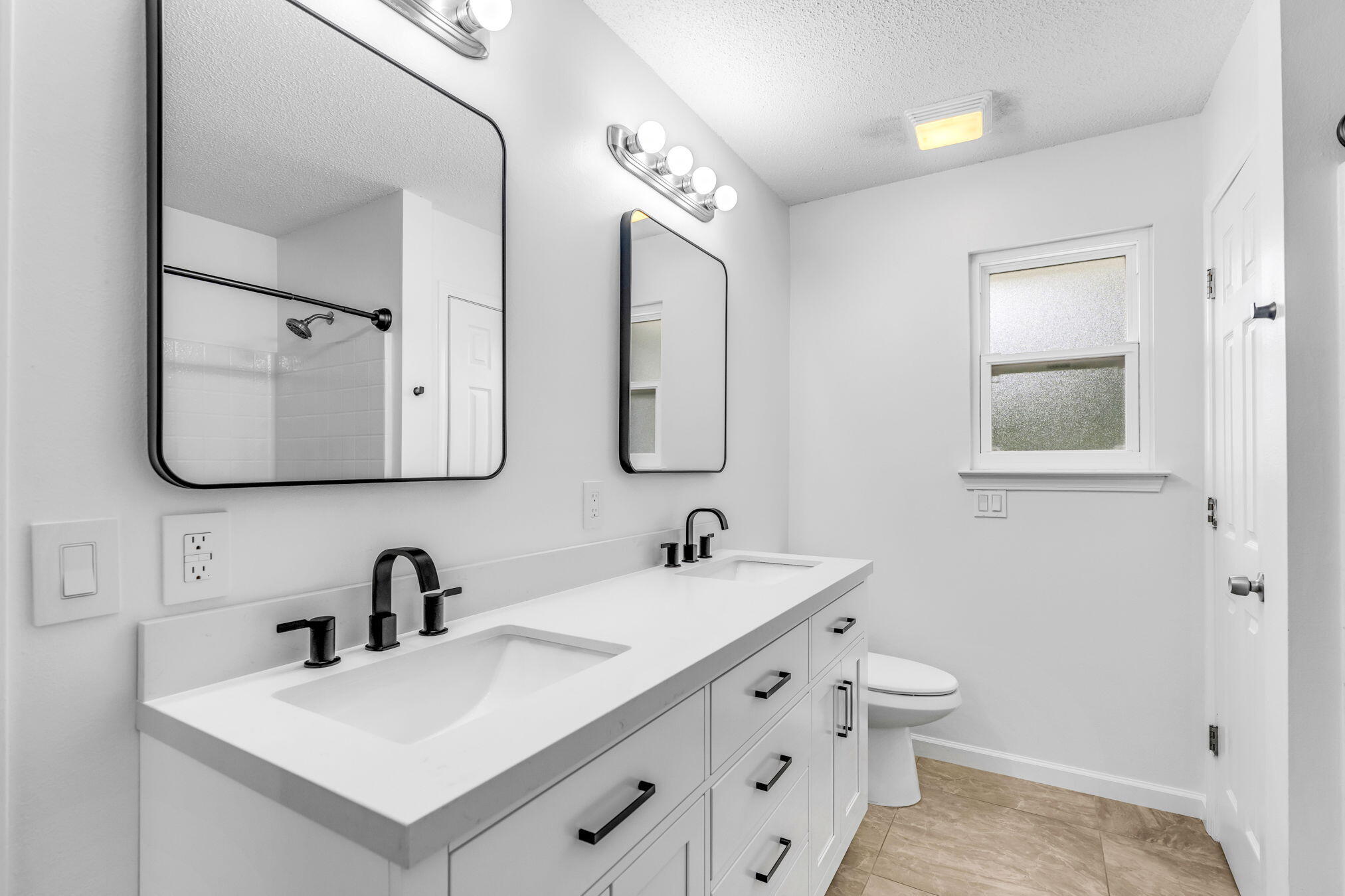 ROSS CROSSING - Residential